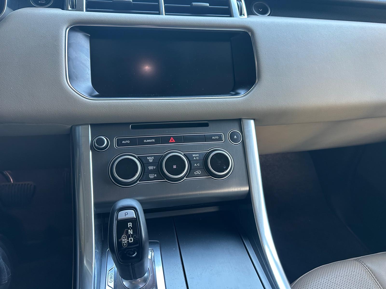 LAND ROVER Range Rover Sport 2.0 SD4 SE Automatic - 11