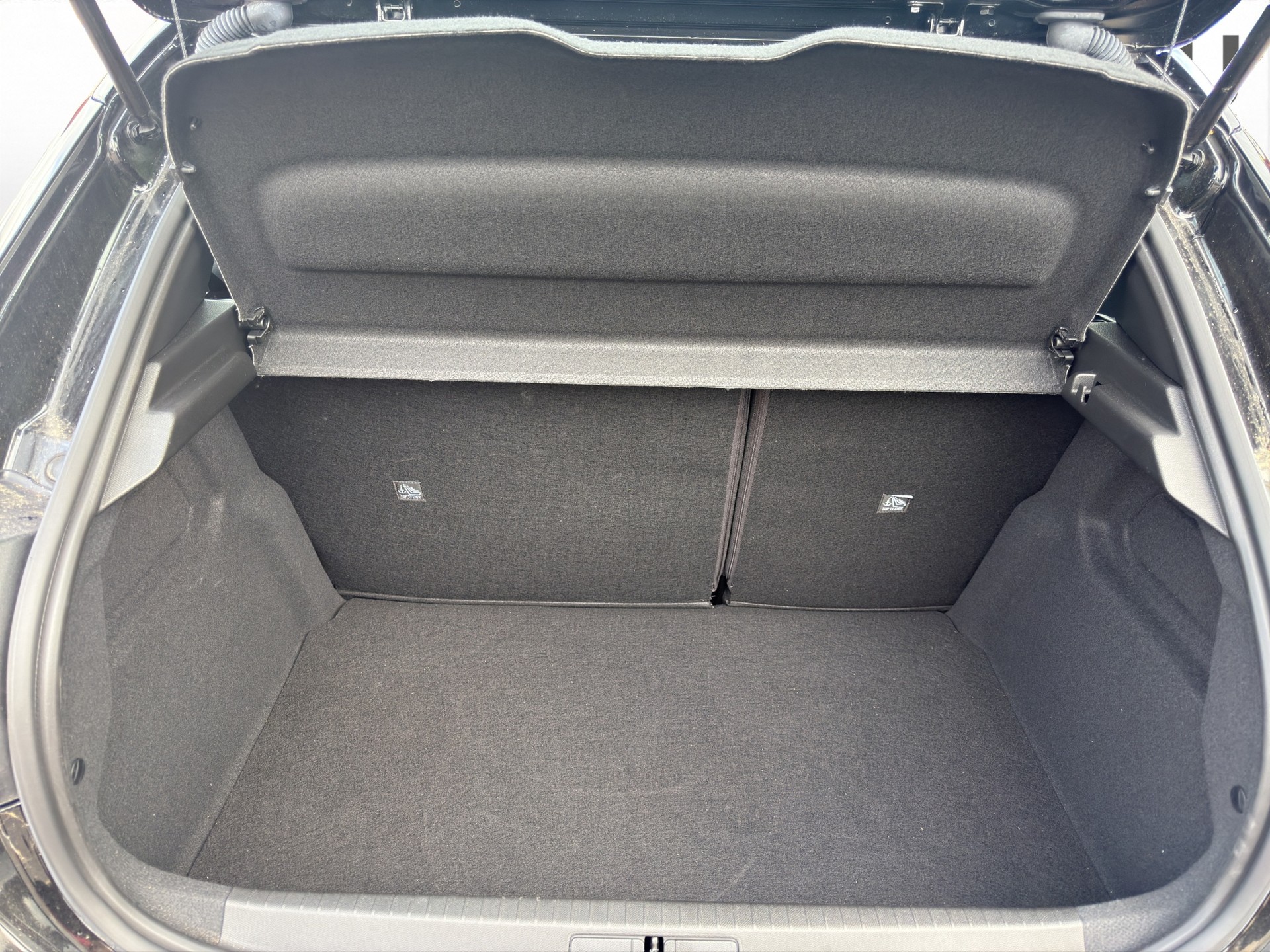 OPEL Corsa-e 156 GS Pack Winter - 12