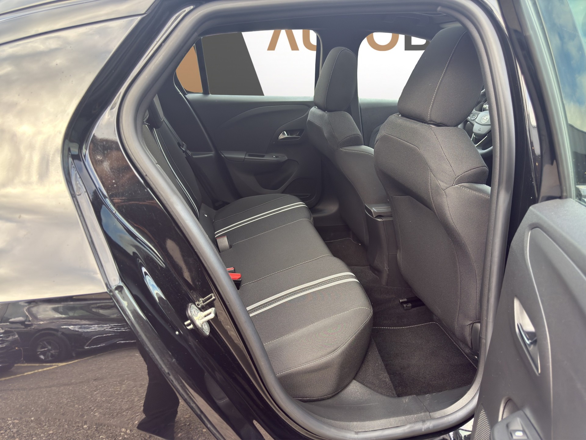 OPEL Corsa-e 156 GS Pack Winter - 10