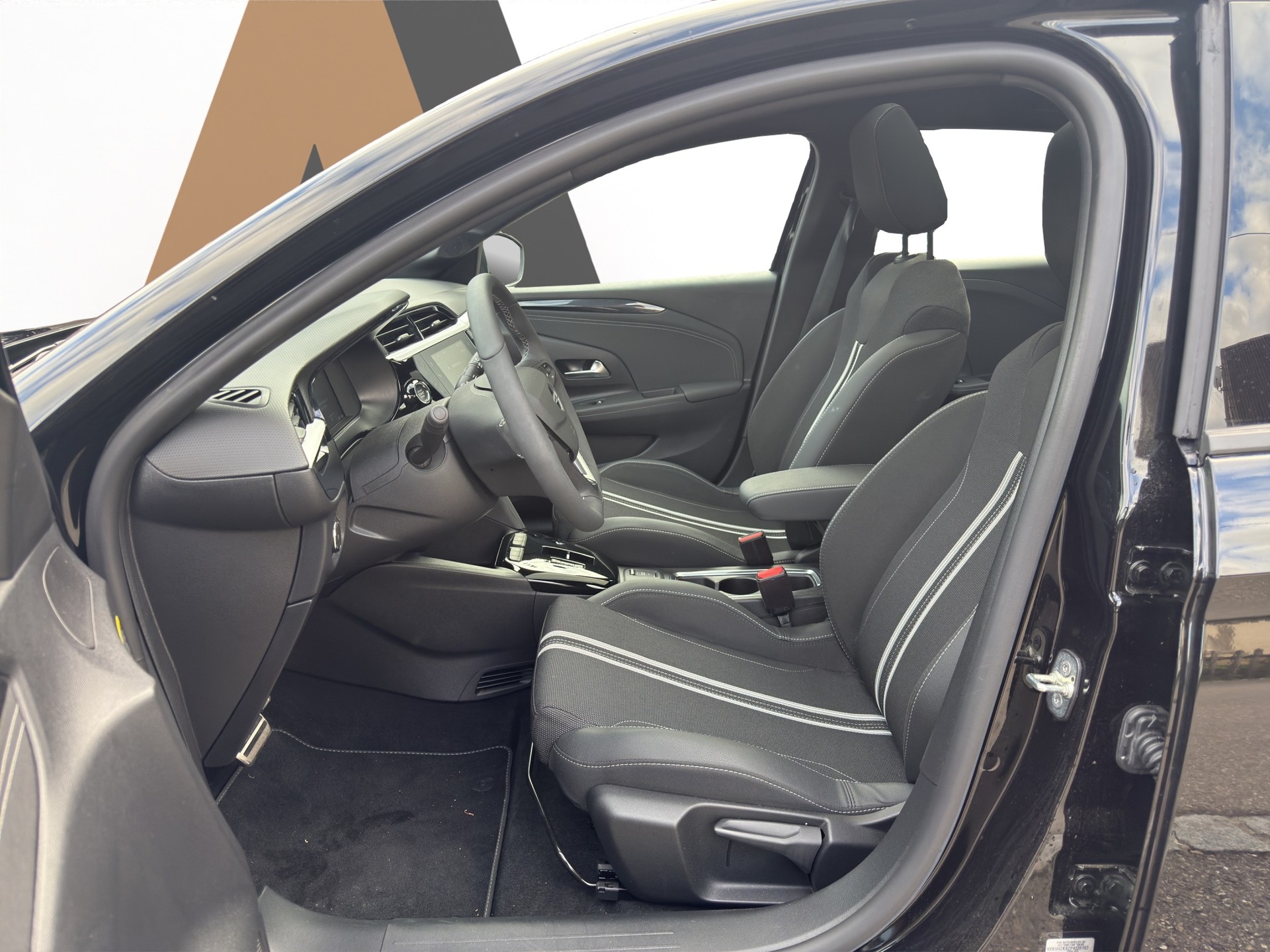 OPEL Corsa-e 156 GS Pack Winter - 9