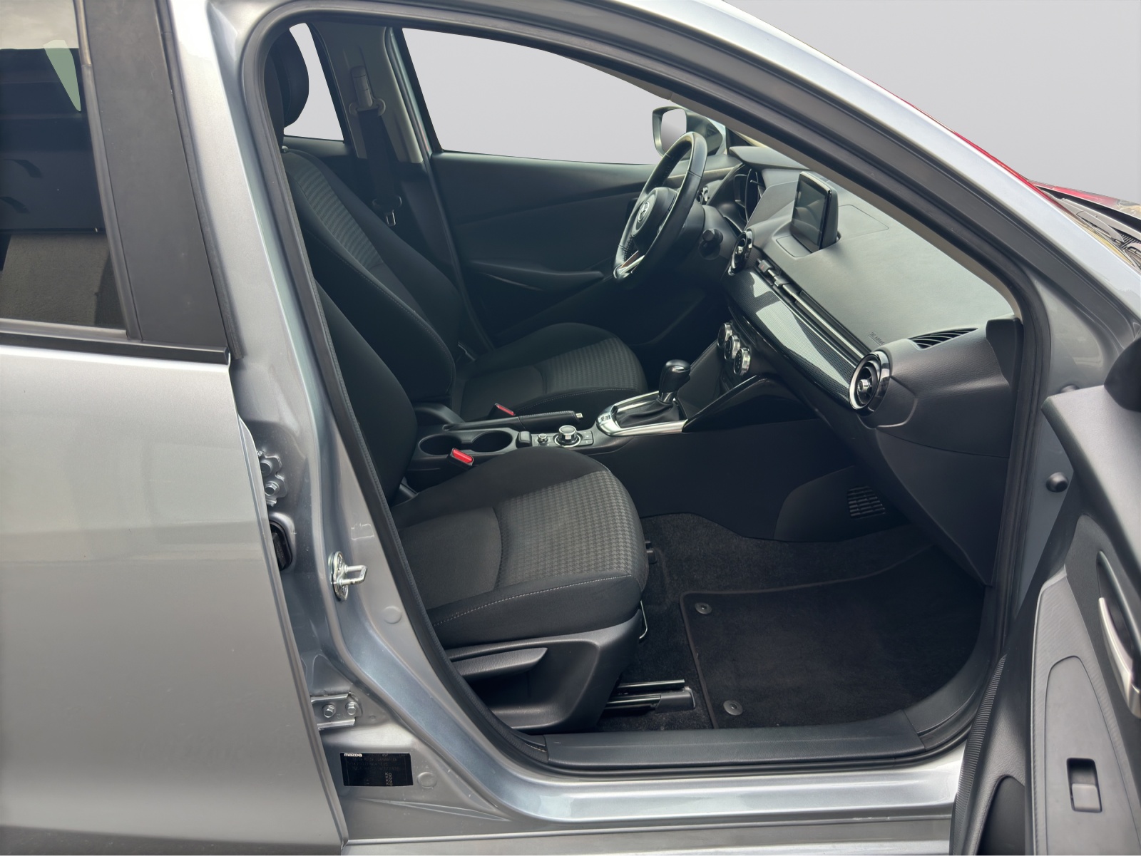 MAZDA 2 SKYACTIV-G 90 Ambition Plus Automat - 10