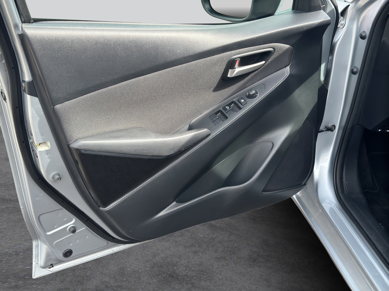 MAZDA 2 SKYACTIV-G 90 Ambition Plus Automat - 16