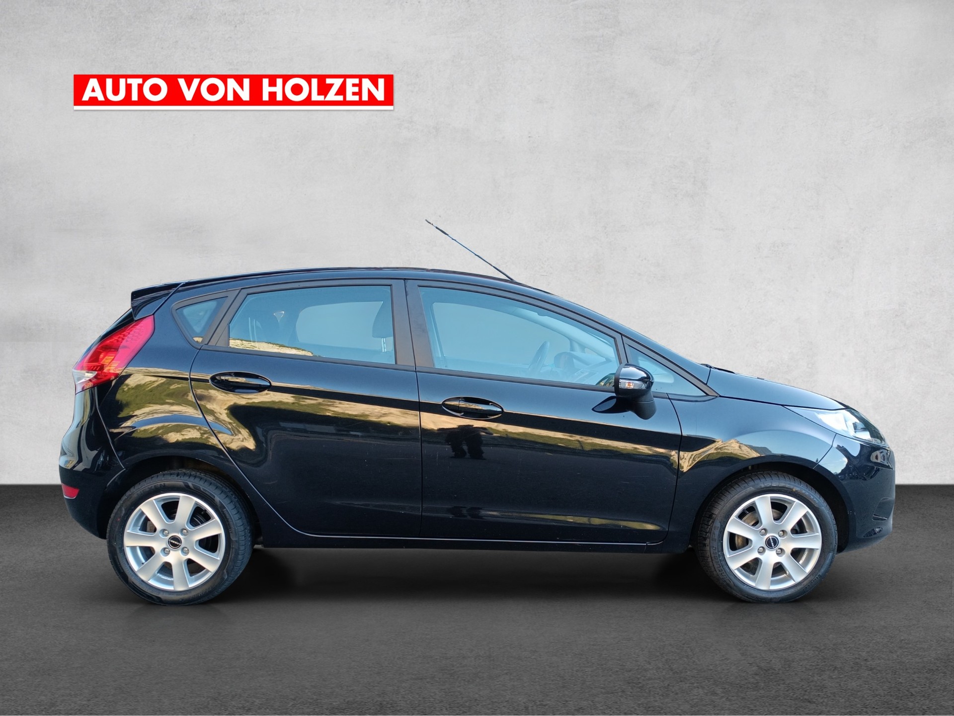 FORD Fiesta 1.25 16V Trend - 8