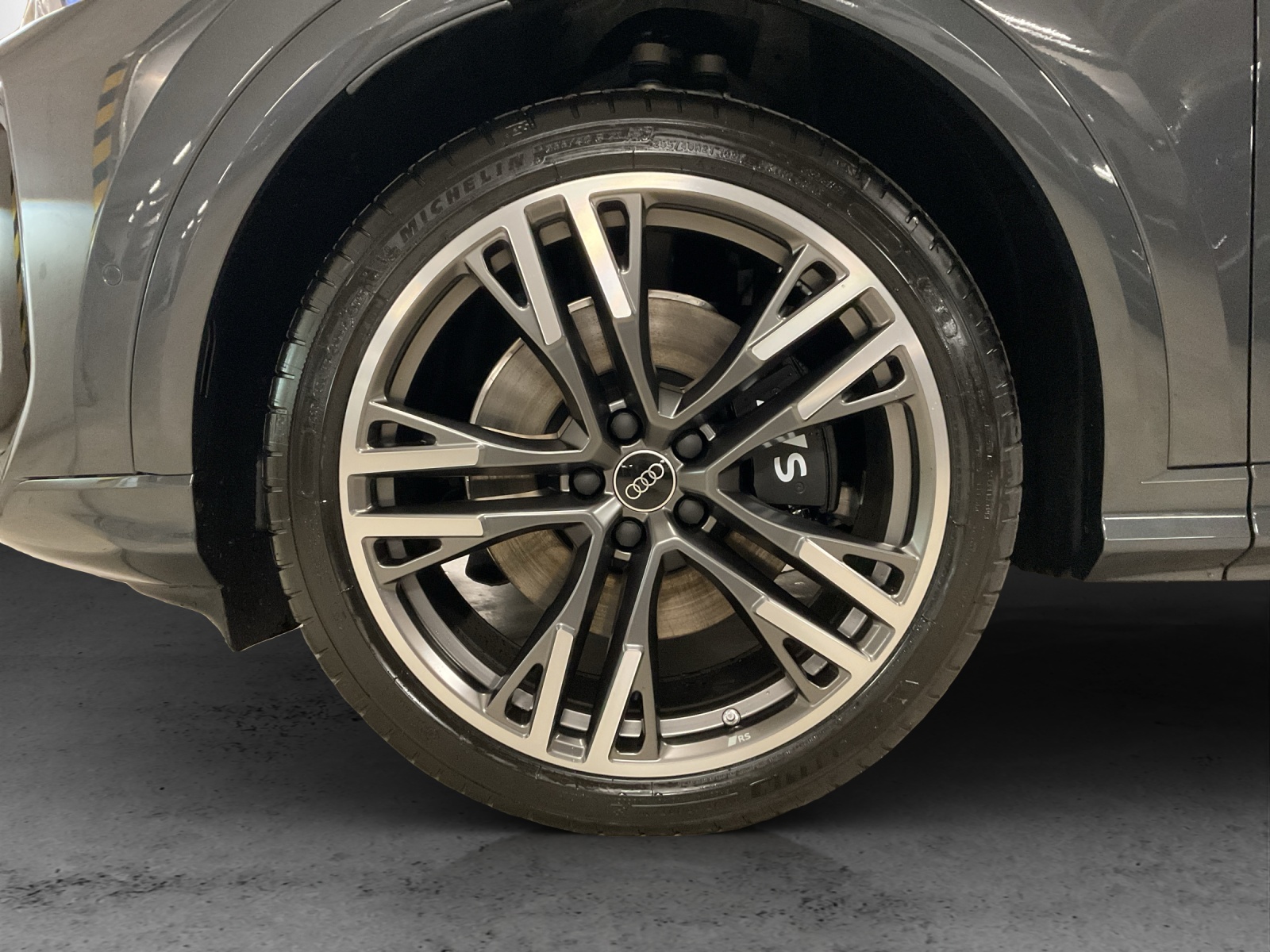 AUDI SQ5 TFSI quattro S-tronic - 13