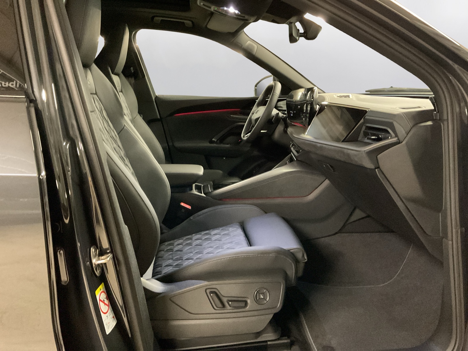 AUDI SQ5 TFSI quattro S-tronic - 14