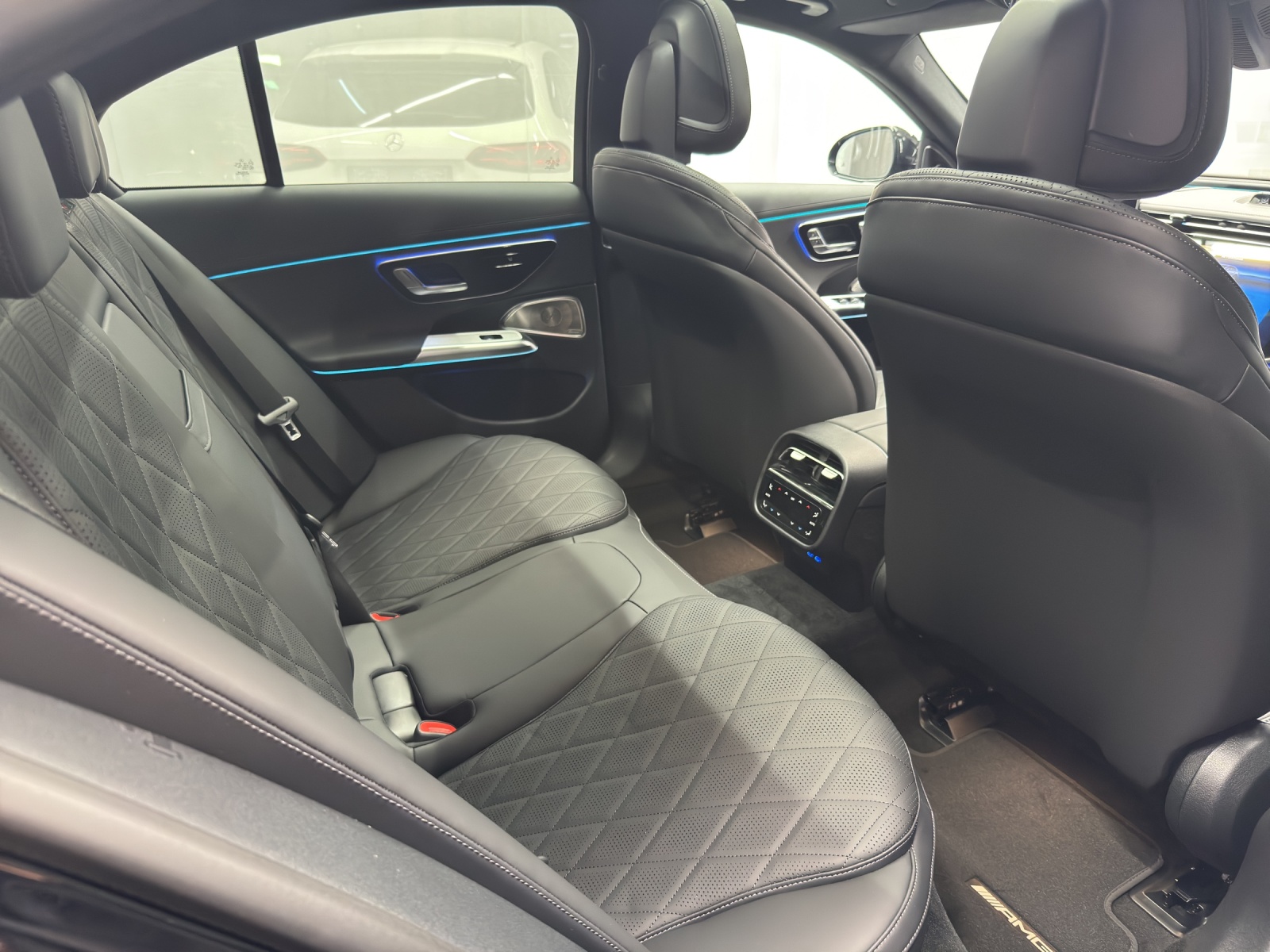 MERCEDES-BENZ E 450 d AMG Line 4Matic - 10