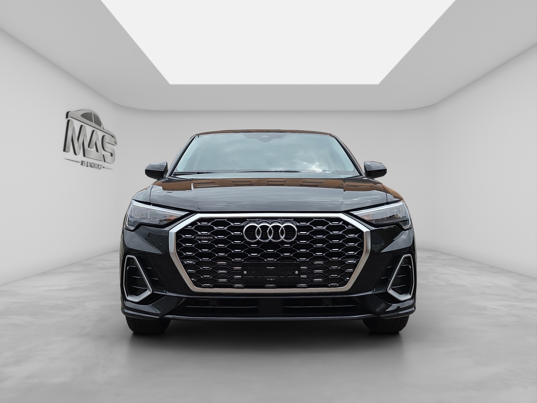 AUDI Q3 2
