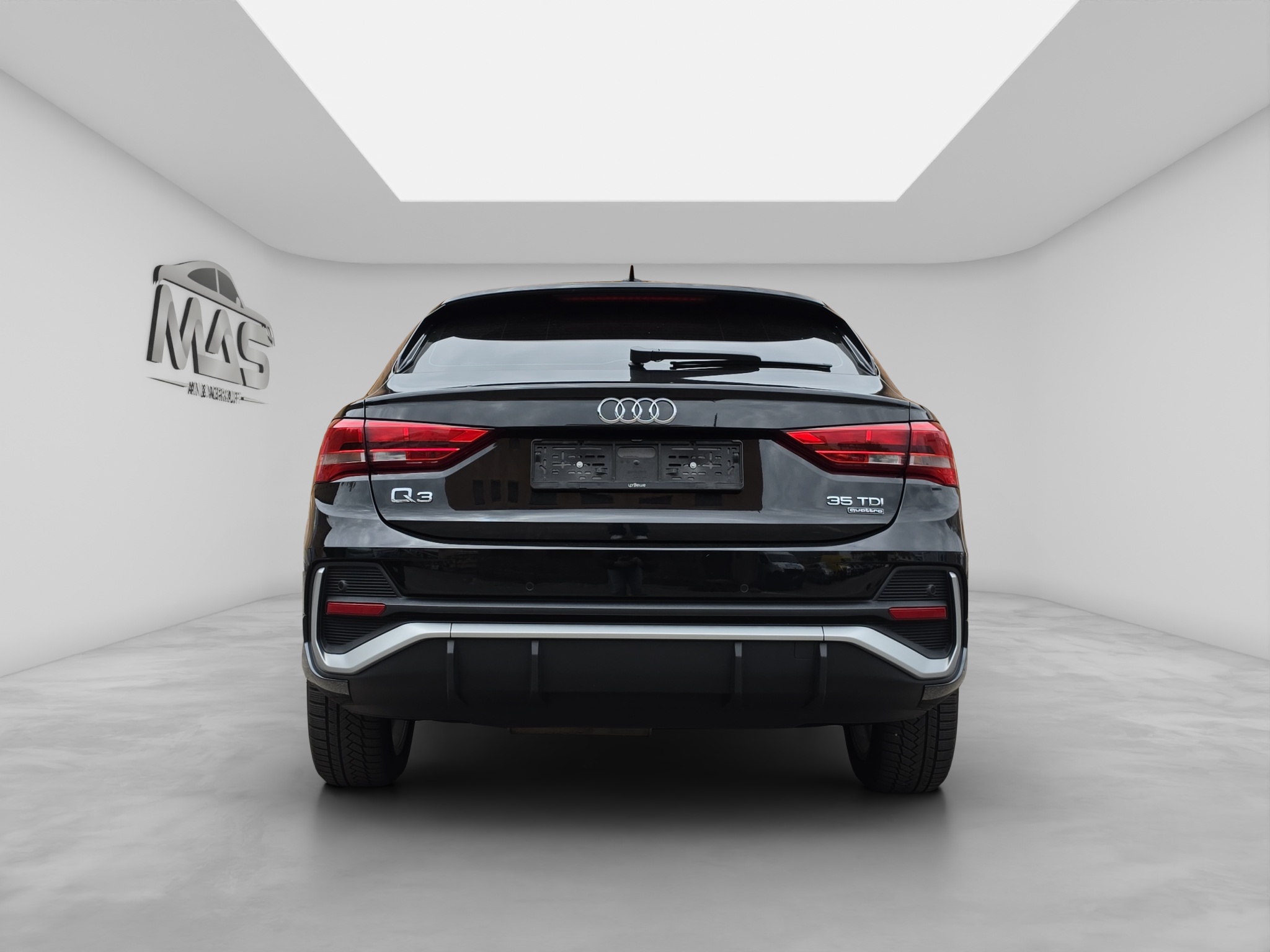 AUDI Q3 5