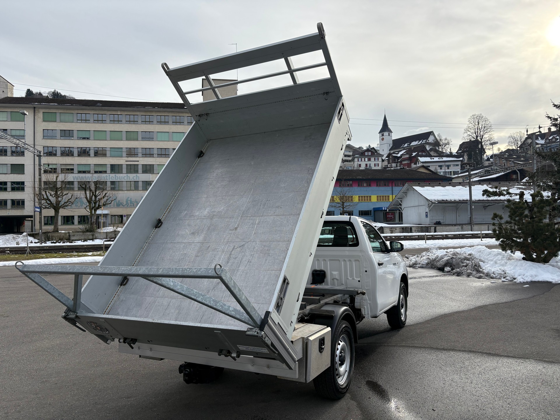 TOYOTA Hilux 2.4D-4D Single Cab 4x4 3-Seitenkipper - 7