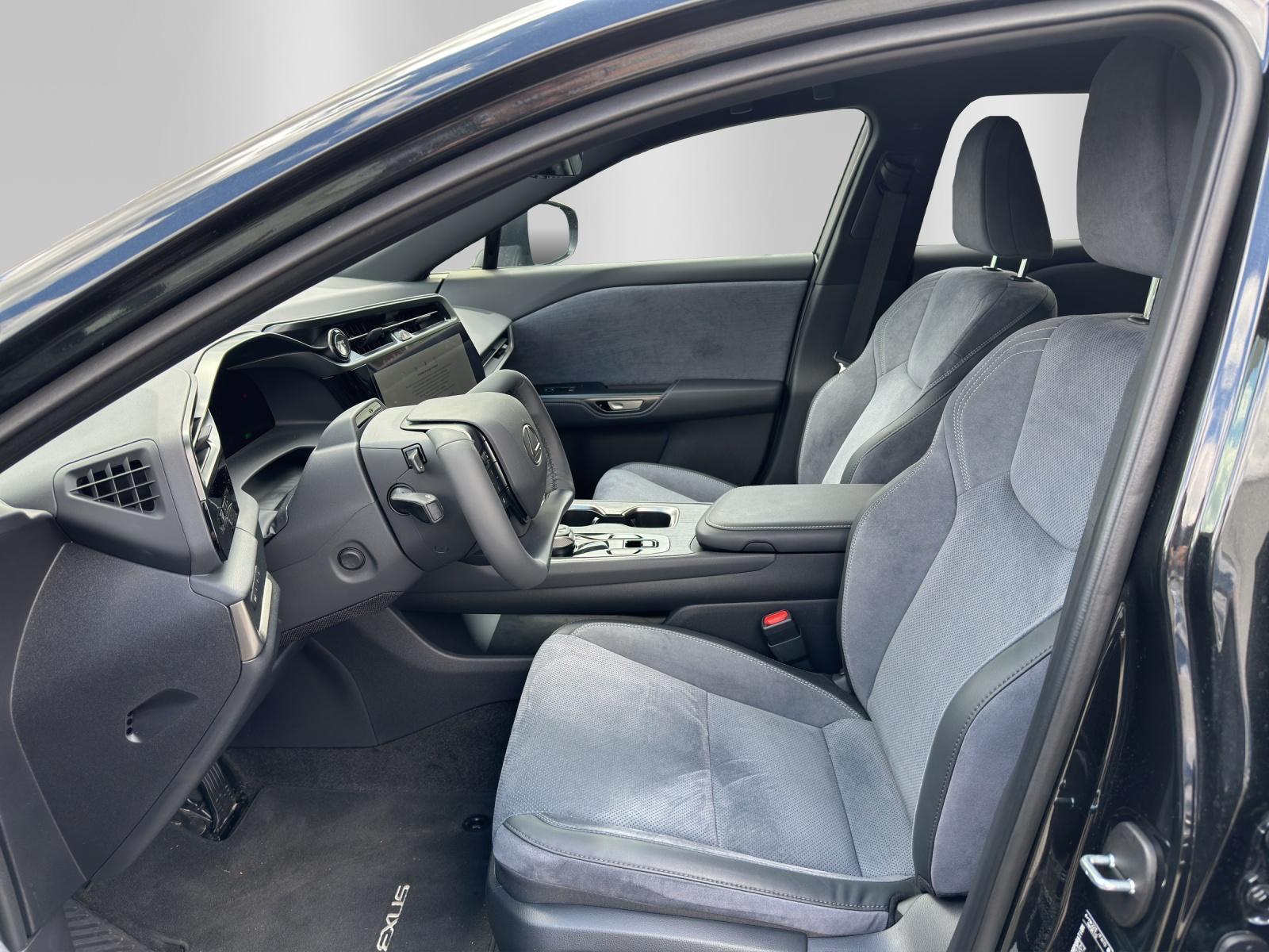 LEXUS RZ 500e Excellence - 10