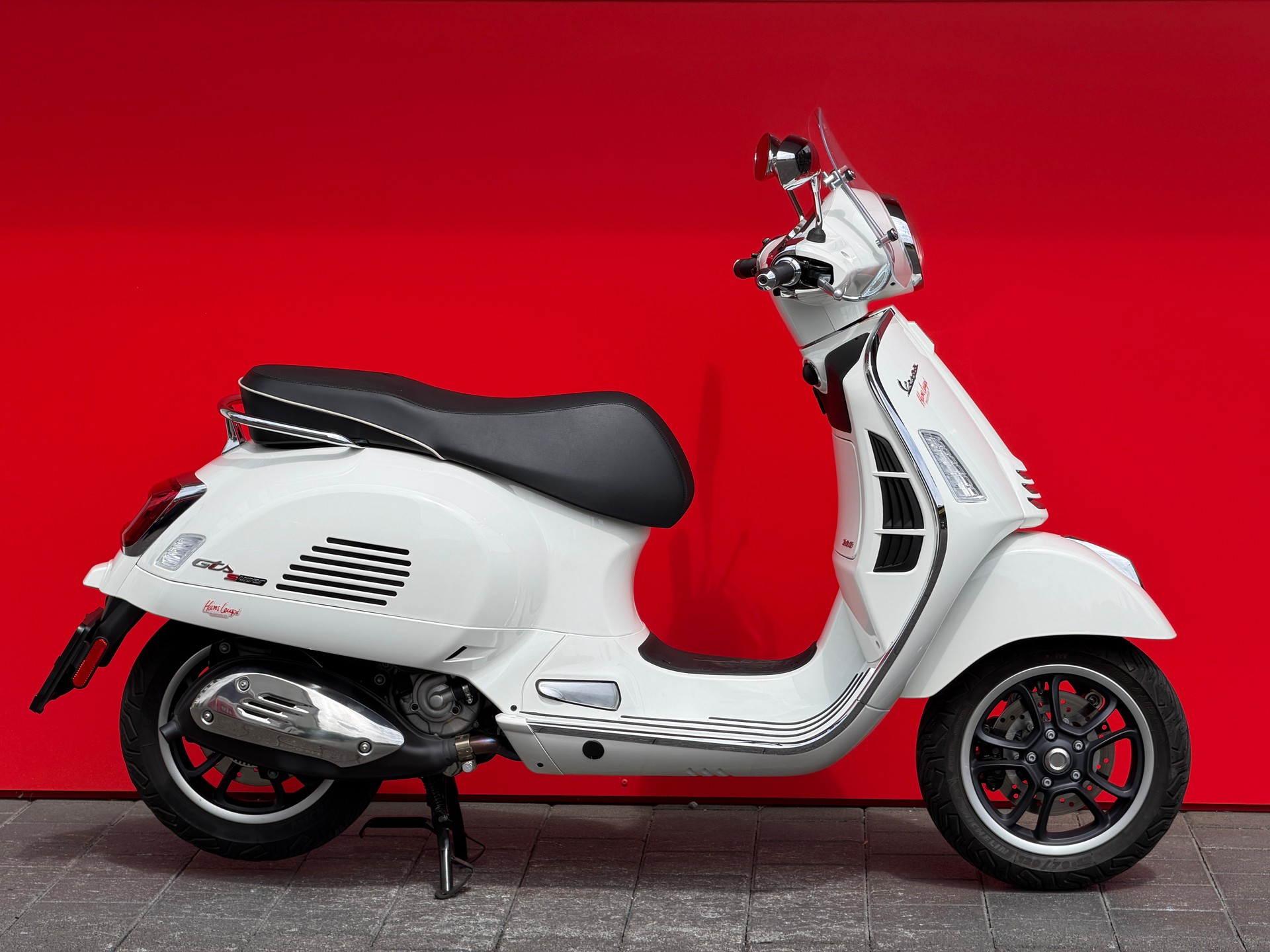 PIAGGIO Vespa GTS 300 Super ABS - 16