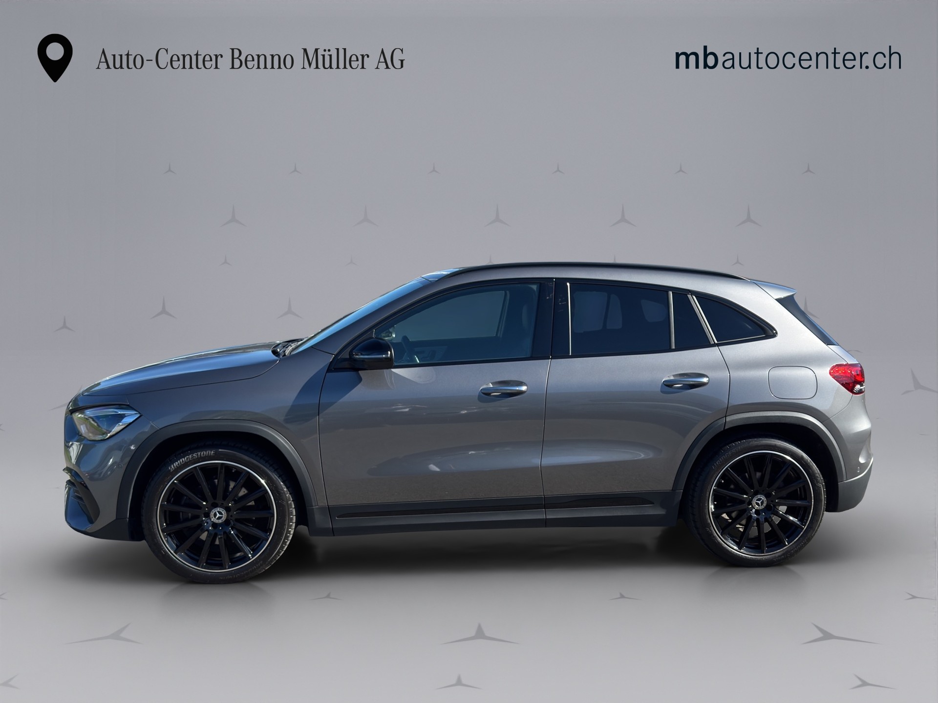 MERCEDES-BENZ GLA 200 AMG Line - 2
