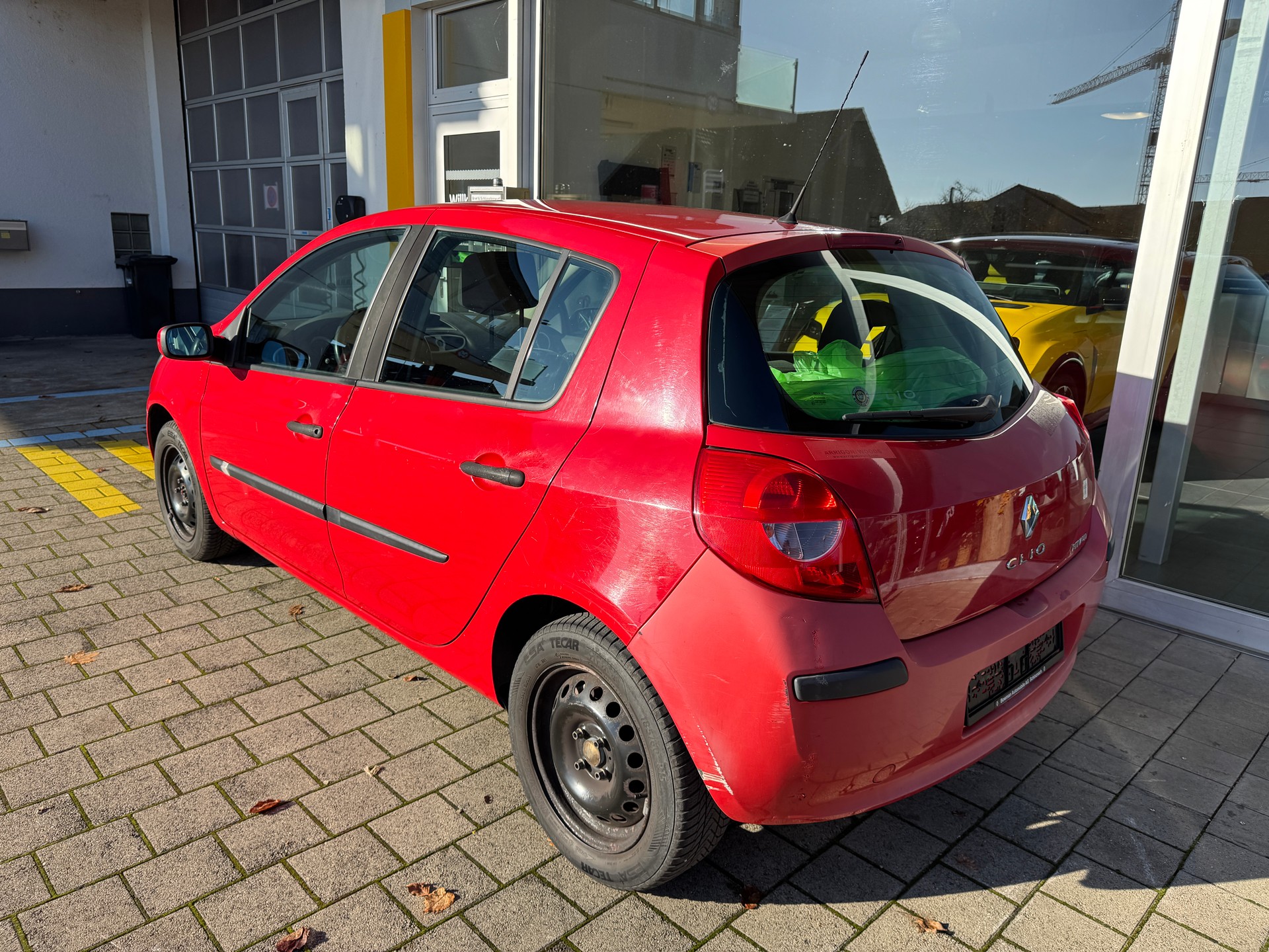 RENAULT Clio 1.6 16V Dynamique - 2