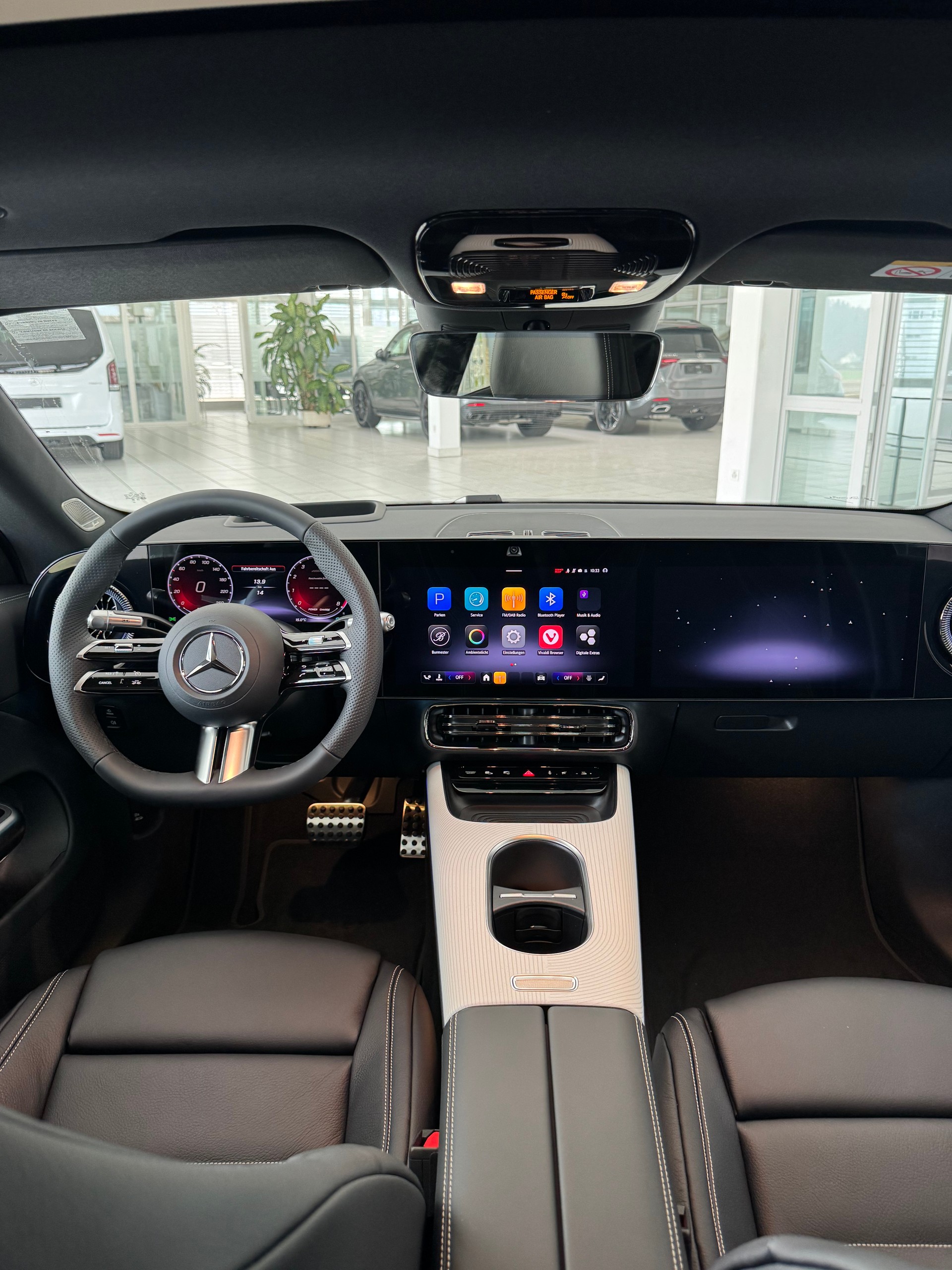 MERCEDES-BENZ CLA 220 4MATIC - 13