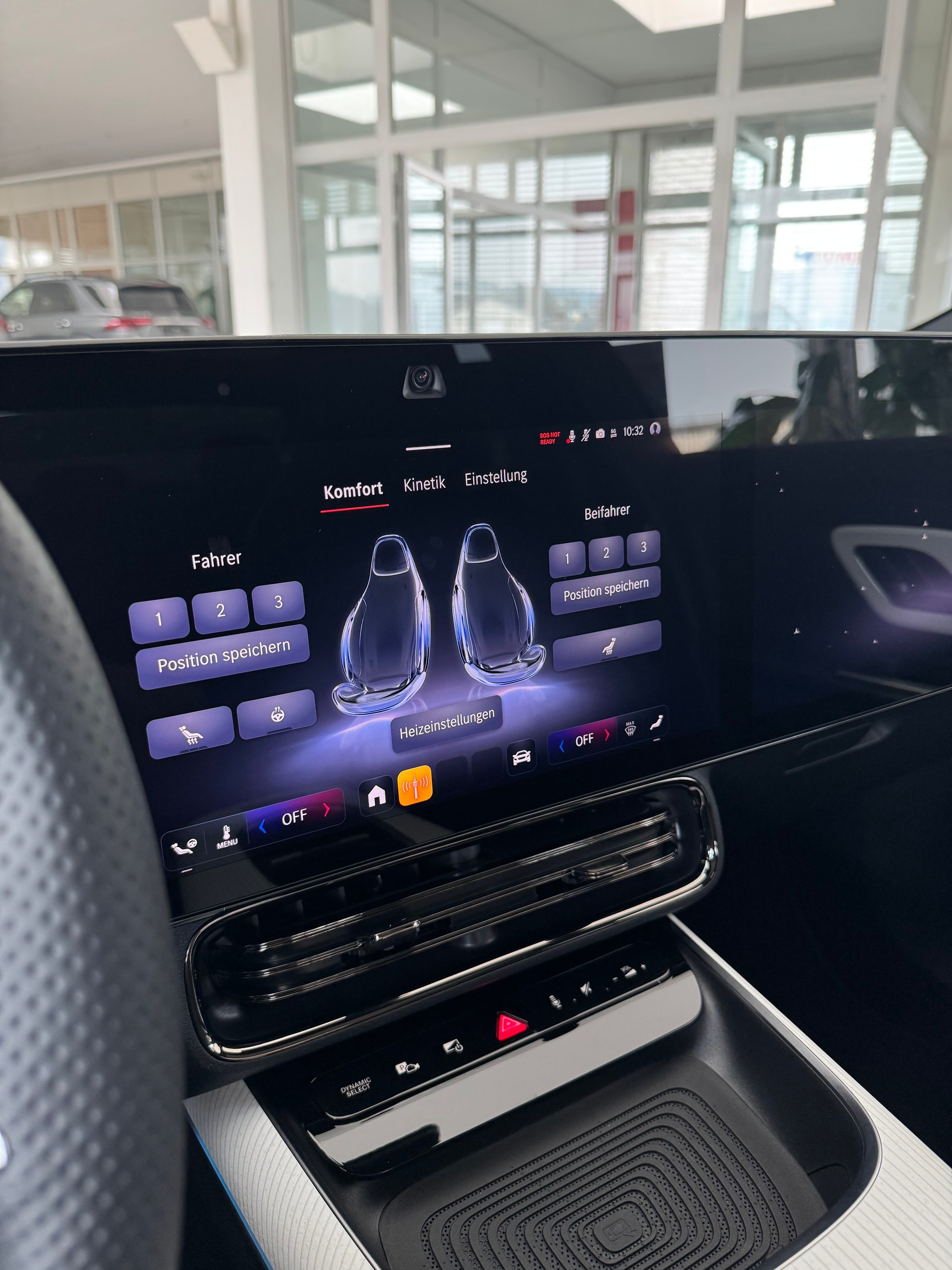 MERCEDES-BENZ CLA 220 4MATIC - 9