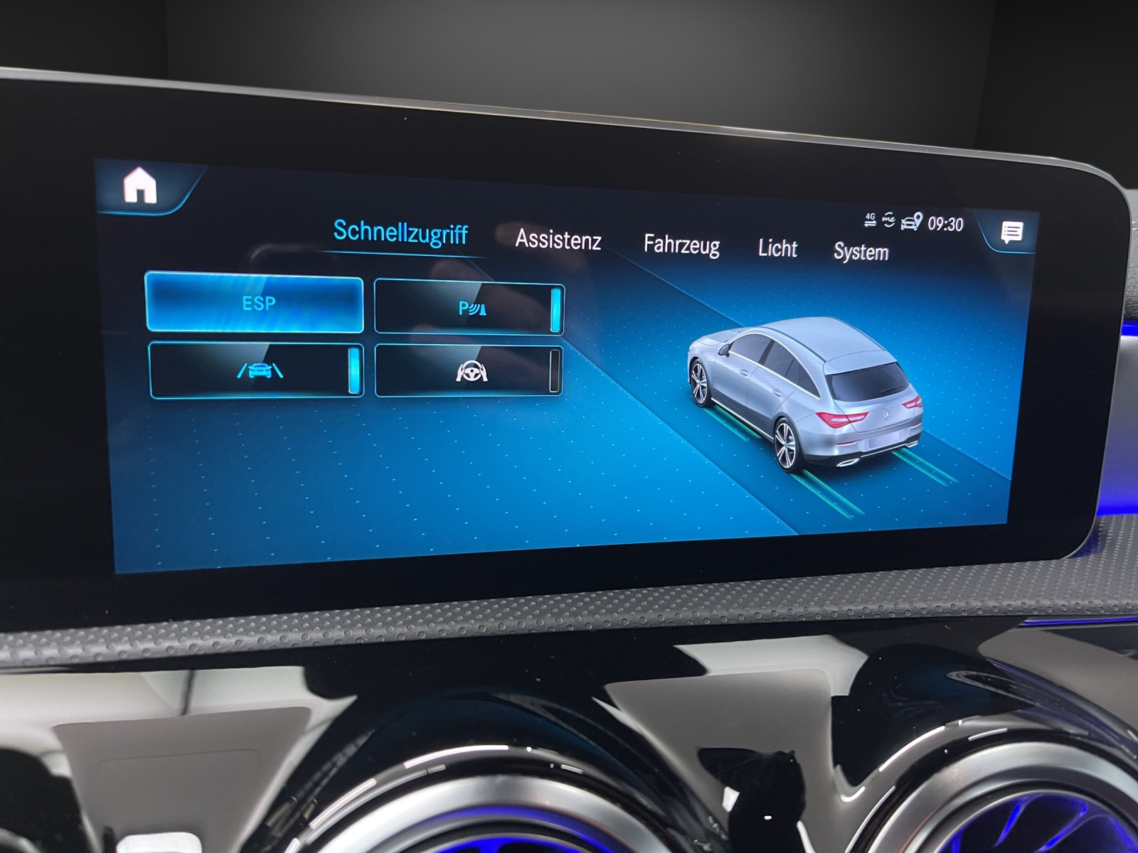 MERCEDES-BENZ CLA SB 250Progress. 4M 7G - 12