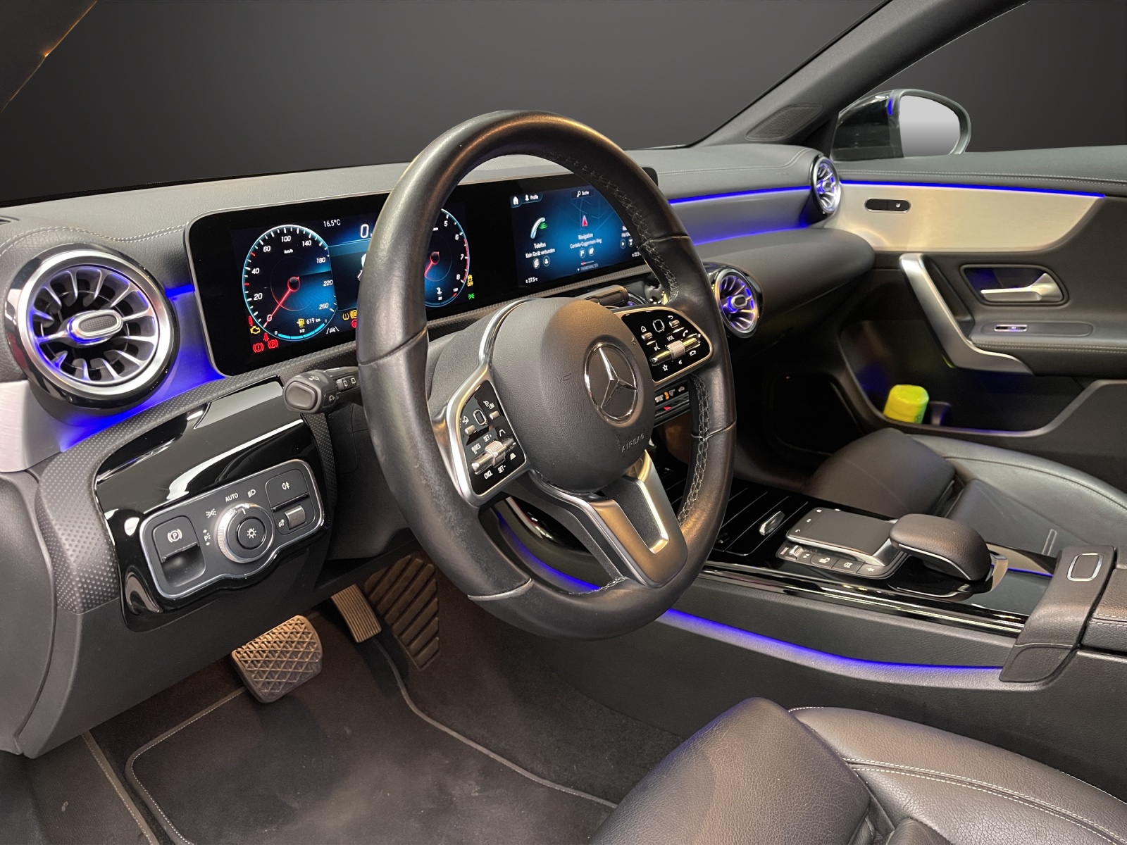 MERCEDES-BENZ CLA SB 250Progress. 4M 7G - 7