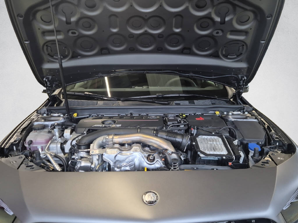 MERCEDES-BENZ A 35 AMG 4Matic - 8