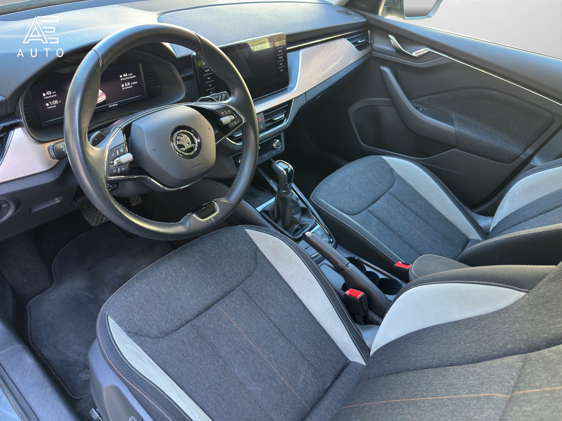 SKODA Kamiq 1.5 TSI ACT Style DSG - 9