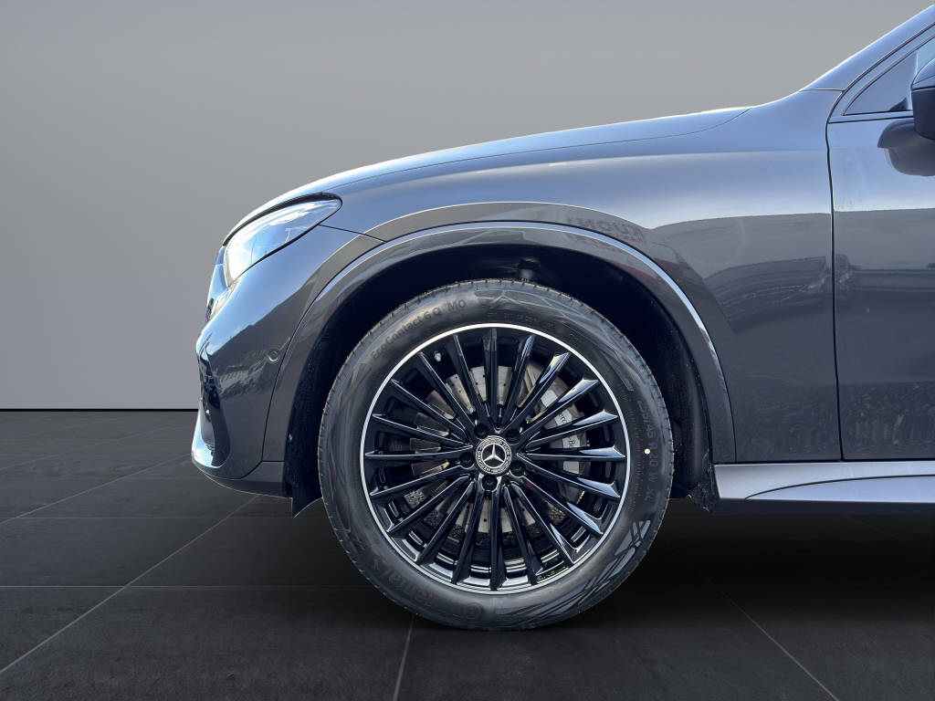 MERCEDES-BENZ GLC 220 d AMG Line 4matic - 18