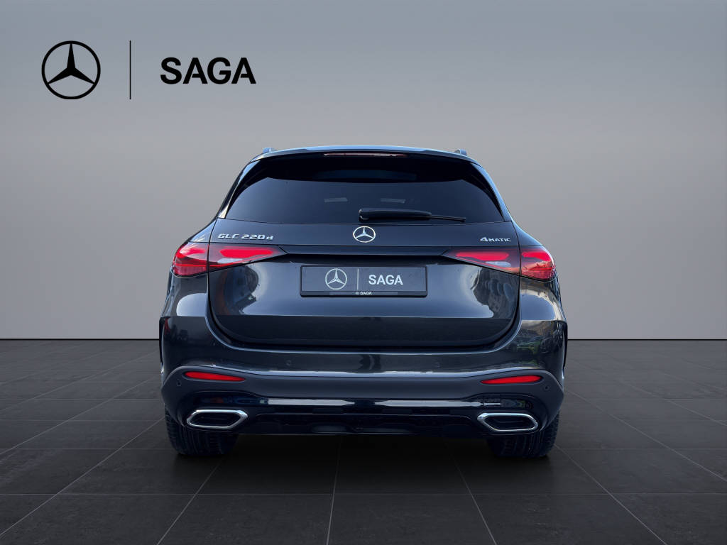 MERCEDES-BENZ GLC 220 d AMG Line 4matic - 5