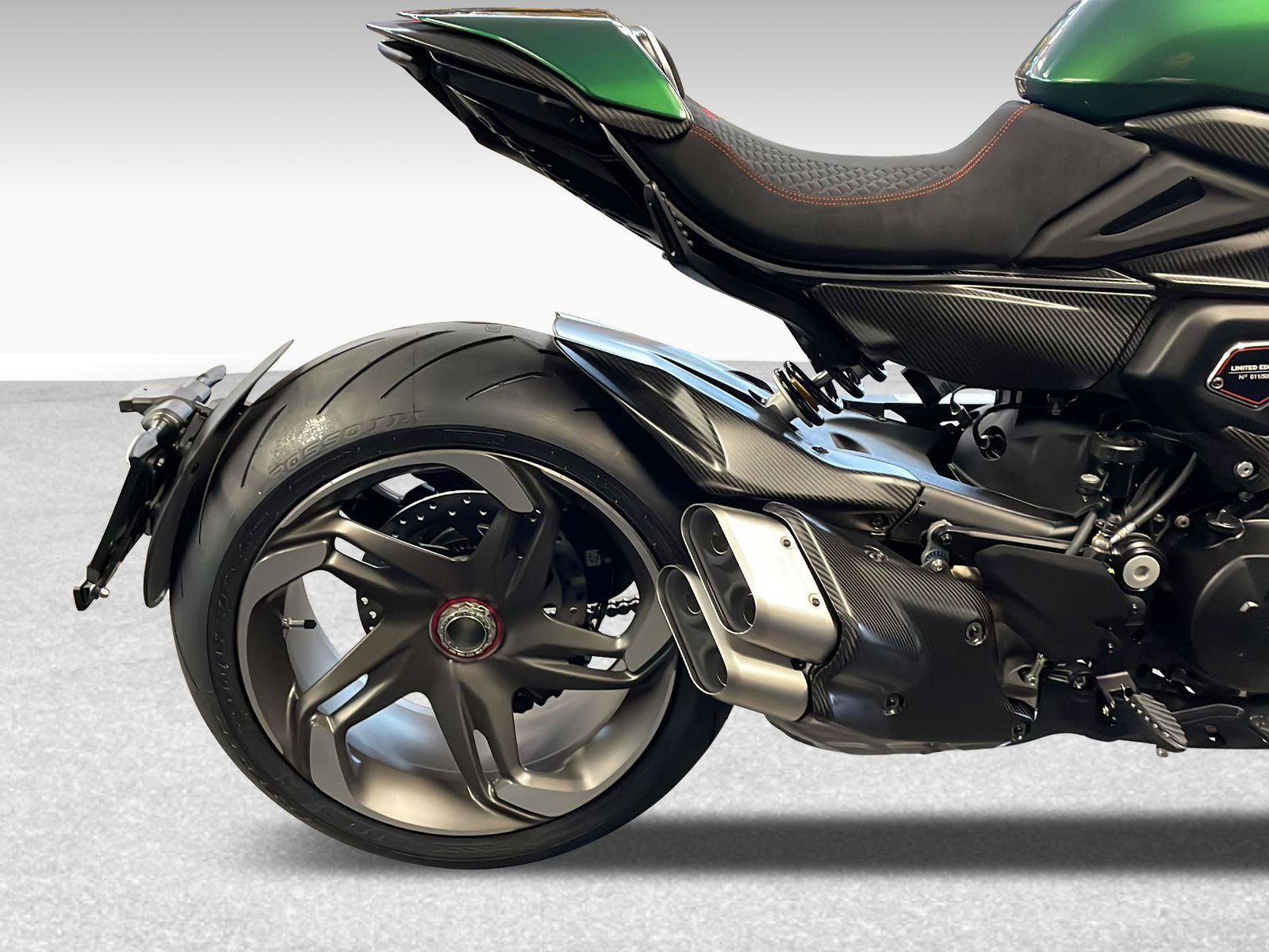 DUCATI 1160 Diavel V4 Diavel For Bentley - 10
