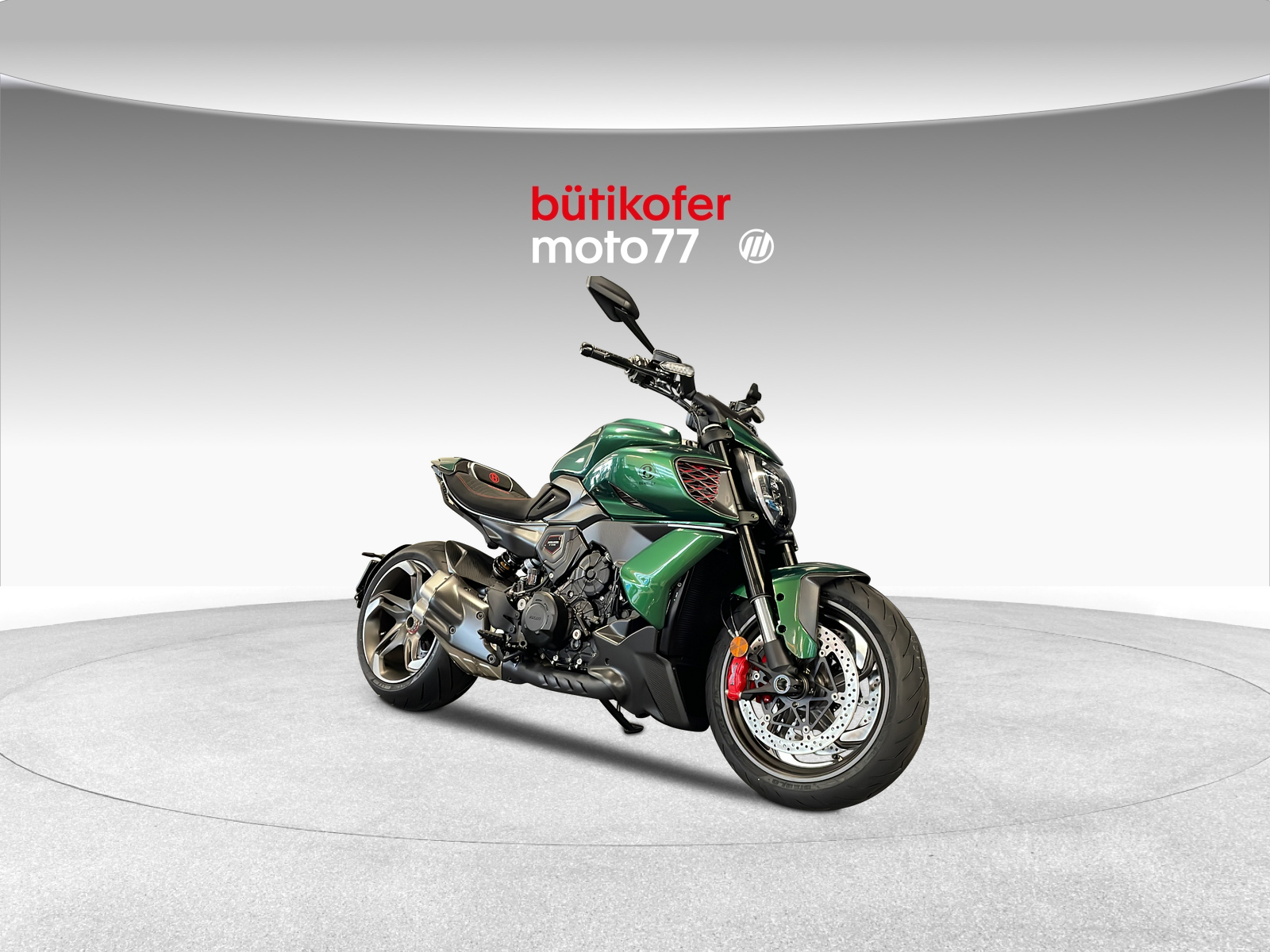 DUCATI 1160 Diavel V4 Diavel For Bentley