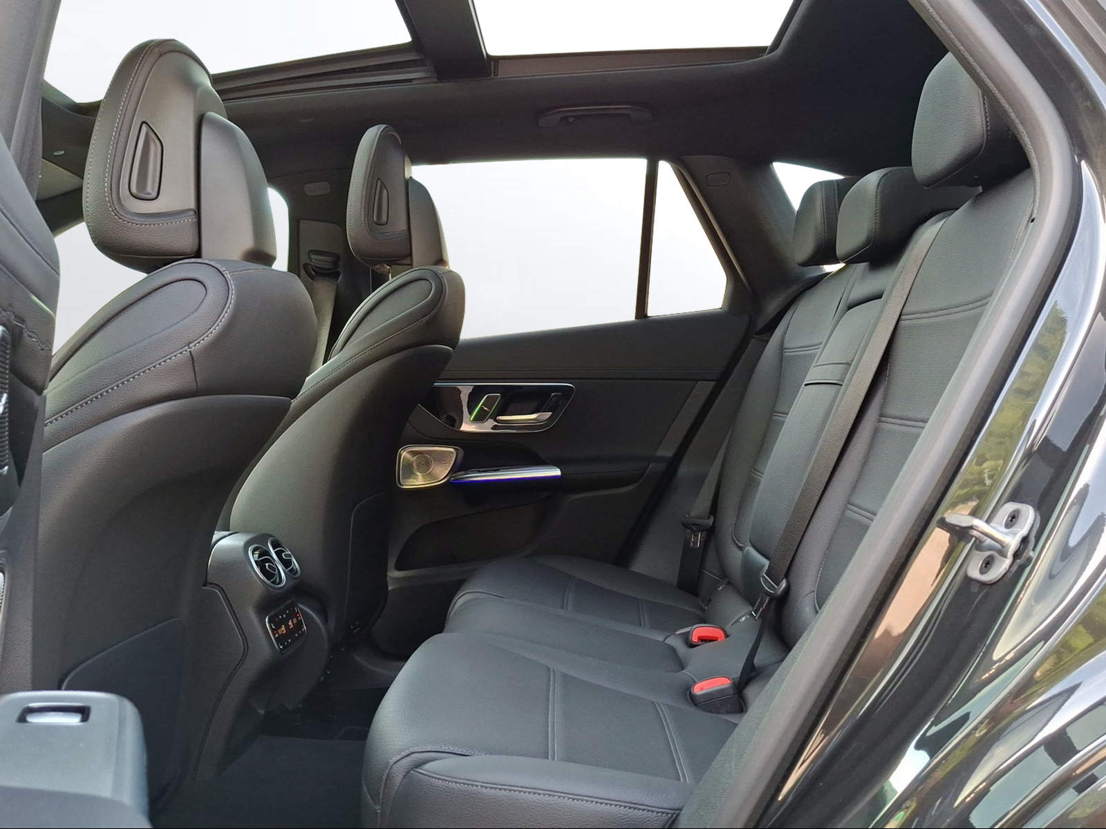 MERCEDES-BENZ GLC 400 e 4Matic 9G-Tronic - 12