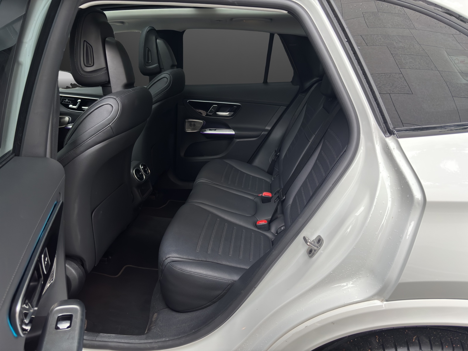 MERCEDES-BENZ GLC 300 e 4Matic 9G-Tronic - 15