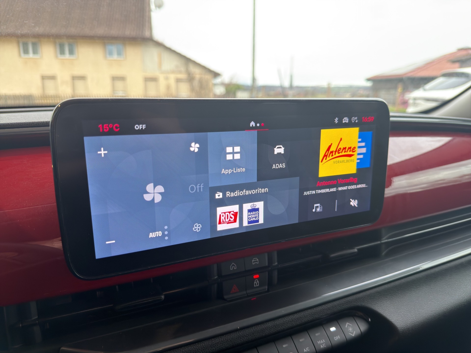 FIAT 600 1.2 Hybrid 145 Cult - 38