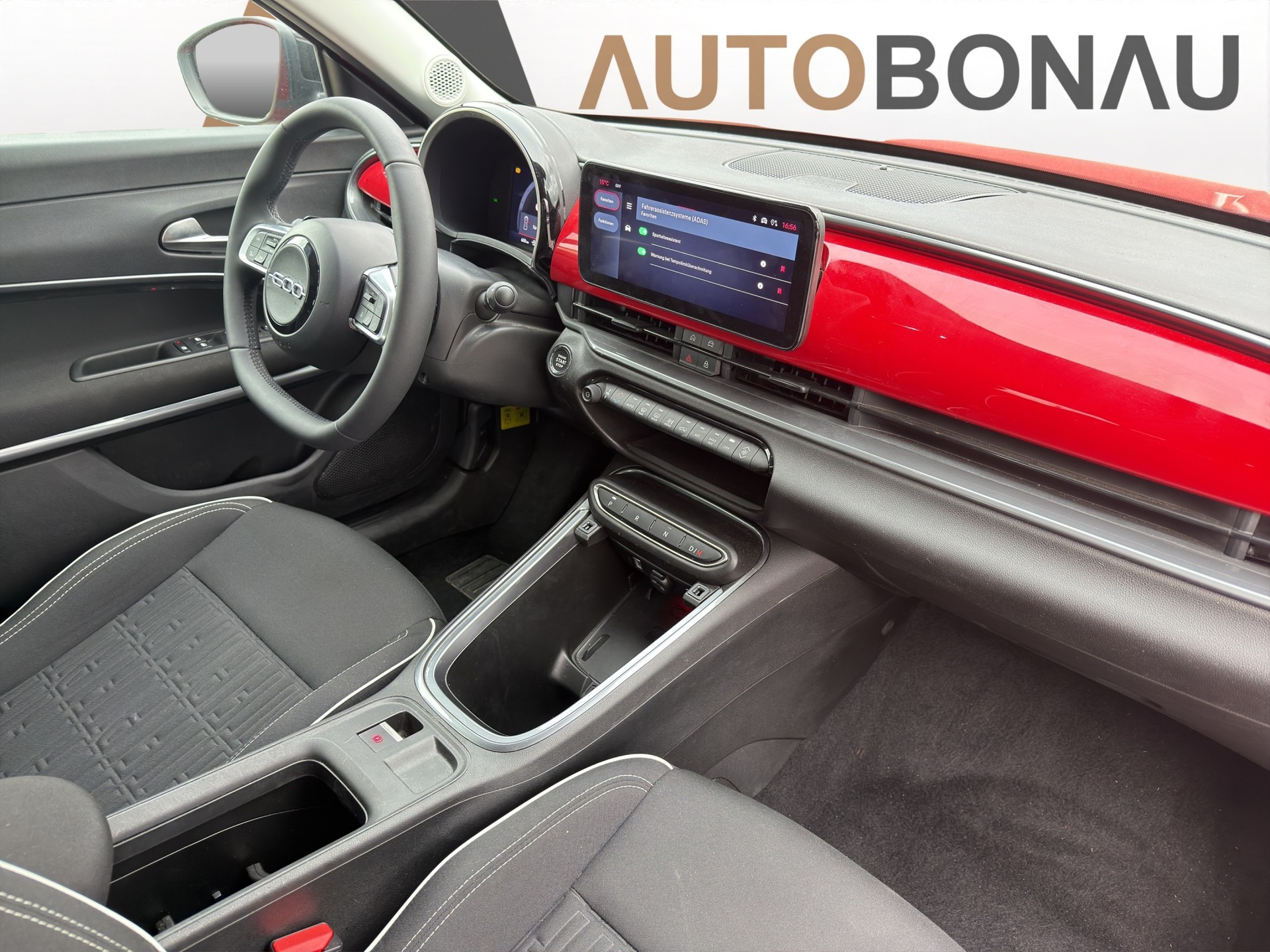 FIAT 600 1.2 Hybrid 145 Cult - 11