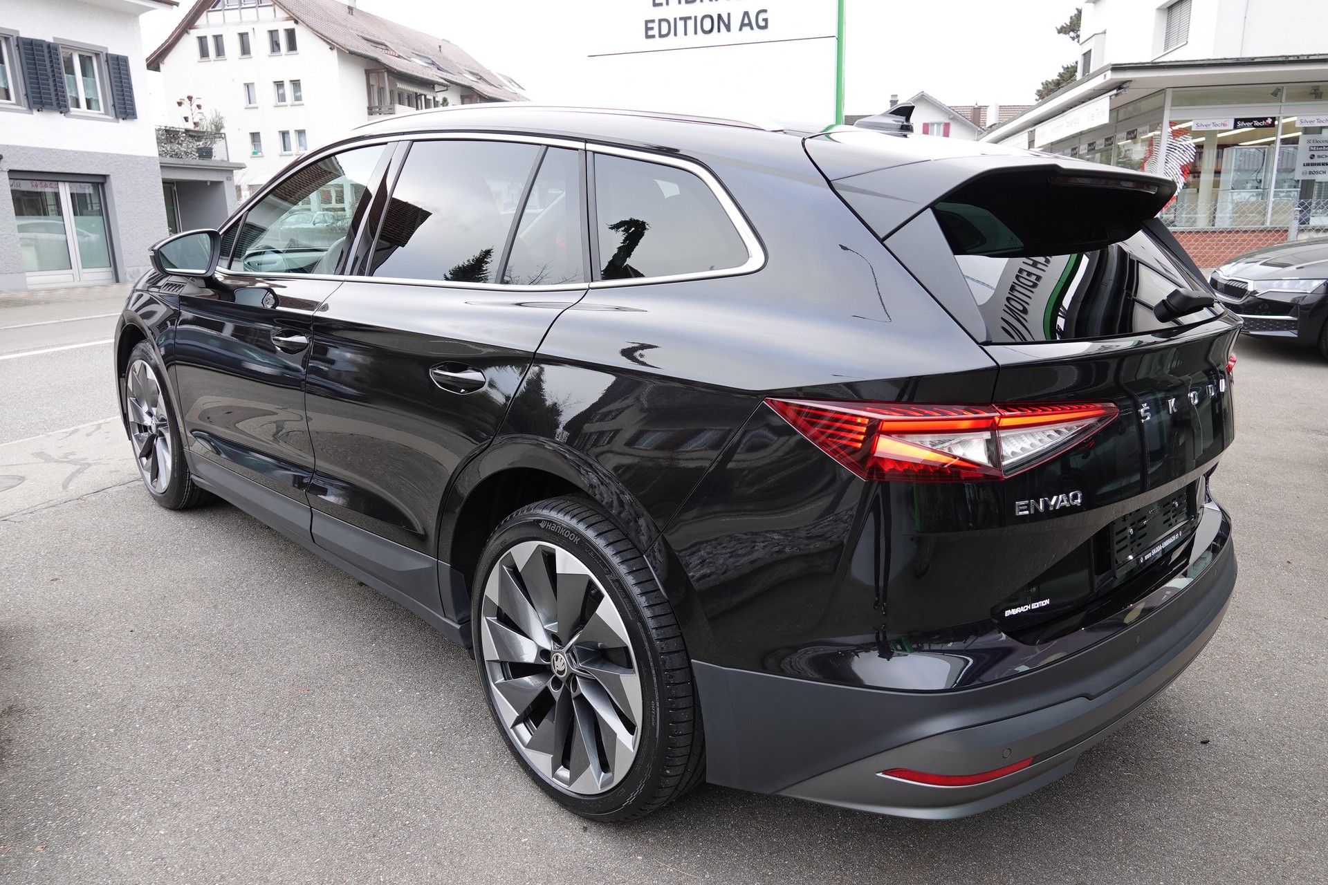 SKODA Enyaq iV 80x - 7