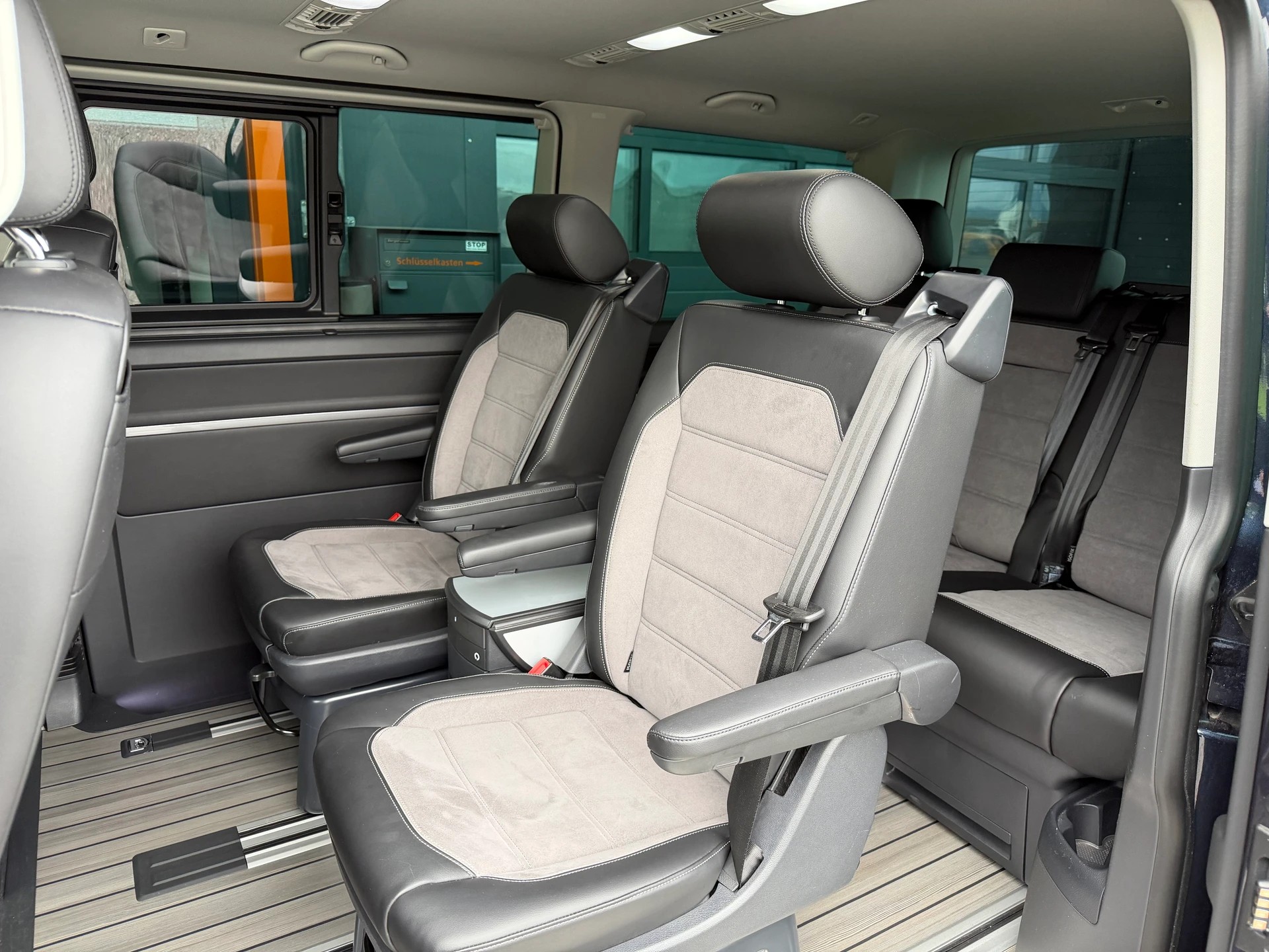 VW T6.1 Multivan 2.0 Bi-TDI Highline Liberty 4Mot. DSG - 9