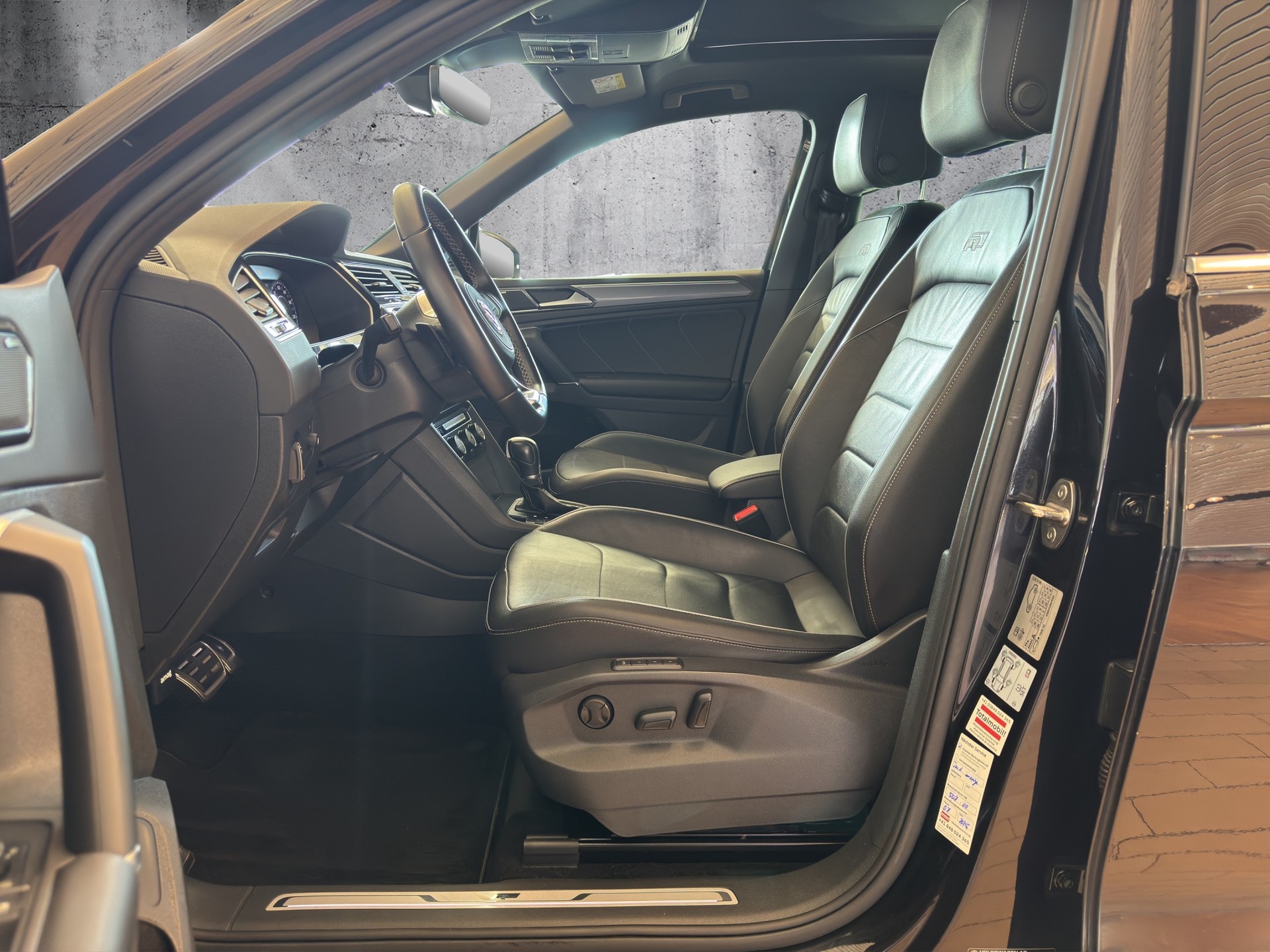 VW Tiguan 2.0 TDI SCR Highline 4Motion DSG - 6