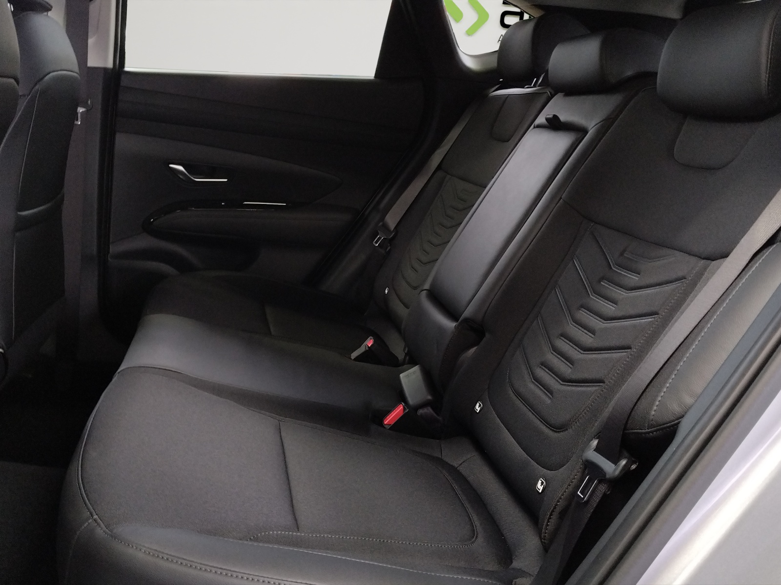 HYUNDAI Tucson 1.6 TGDI HEV Amplia 4WD - 12