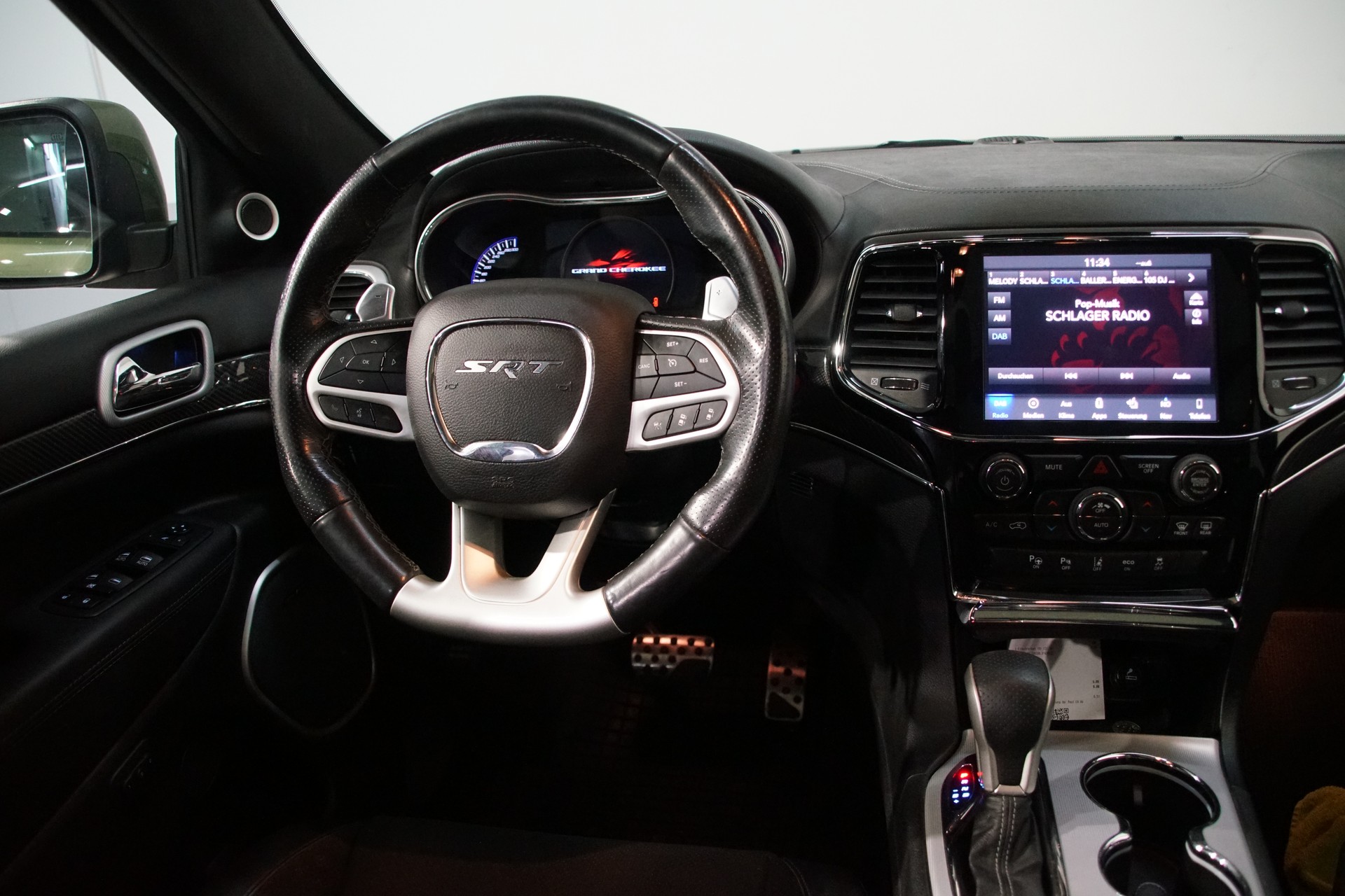 JEEP Grand Cherokee 6.4 V8 HEMI SRT8 Automatic - 13