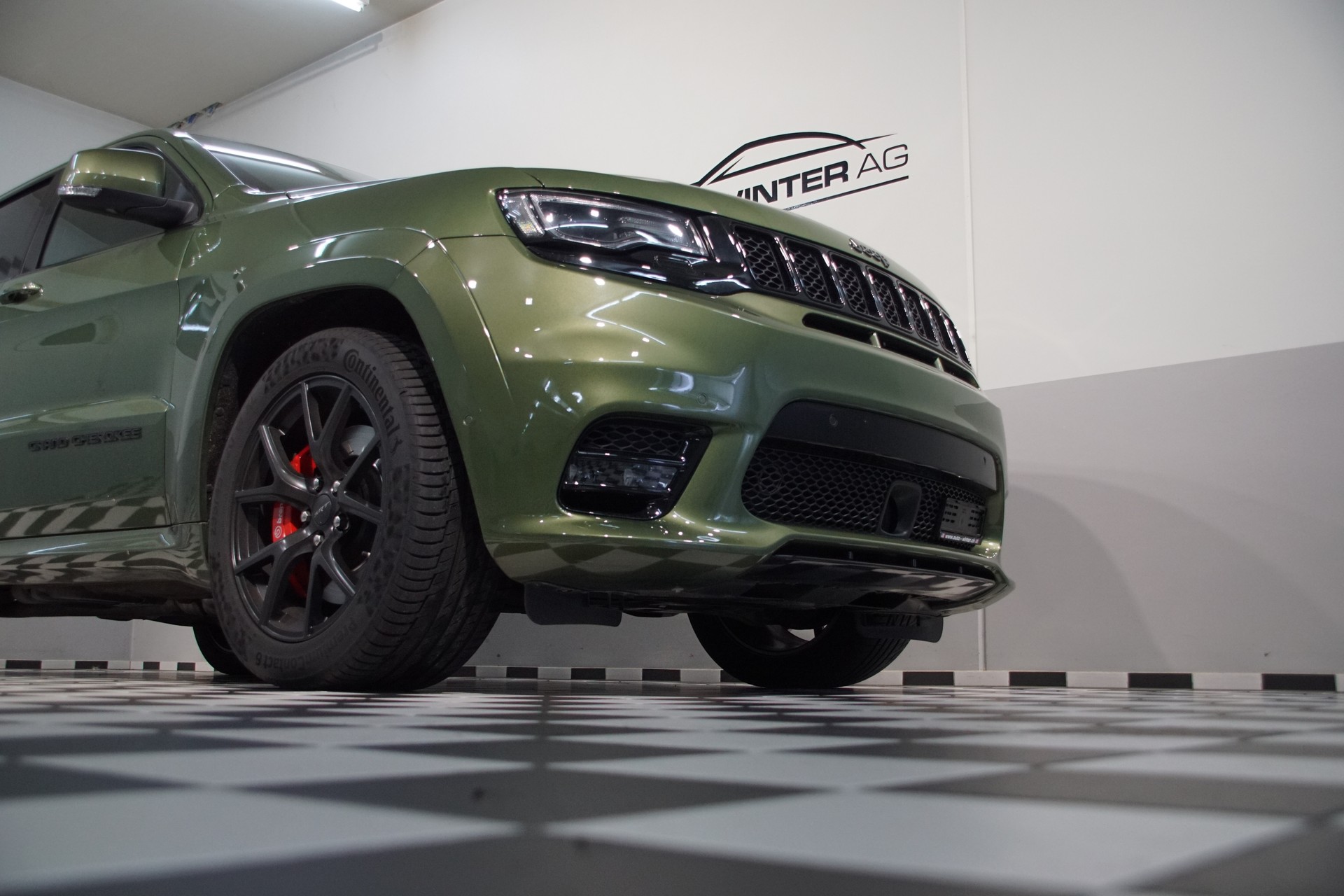 JEEP Grand Cherokee 6.4 V8 HEMI SRT8 Automatic - 2
