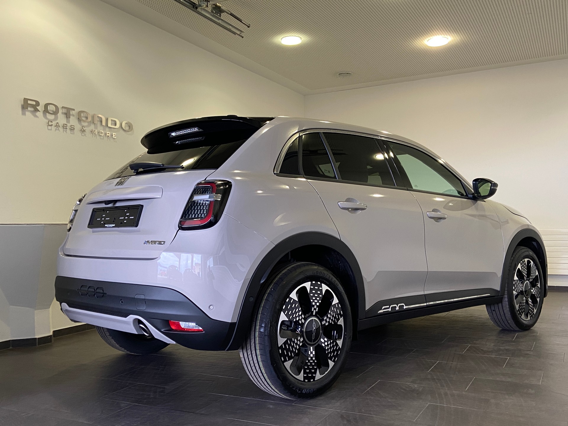 FIAT 600h MildHybrid La Prima - 2