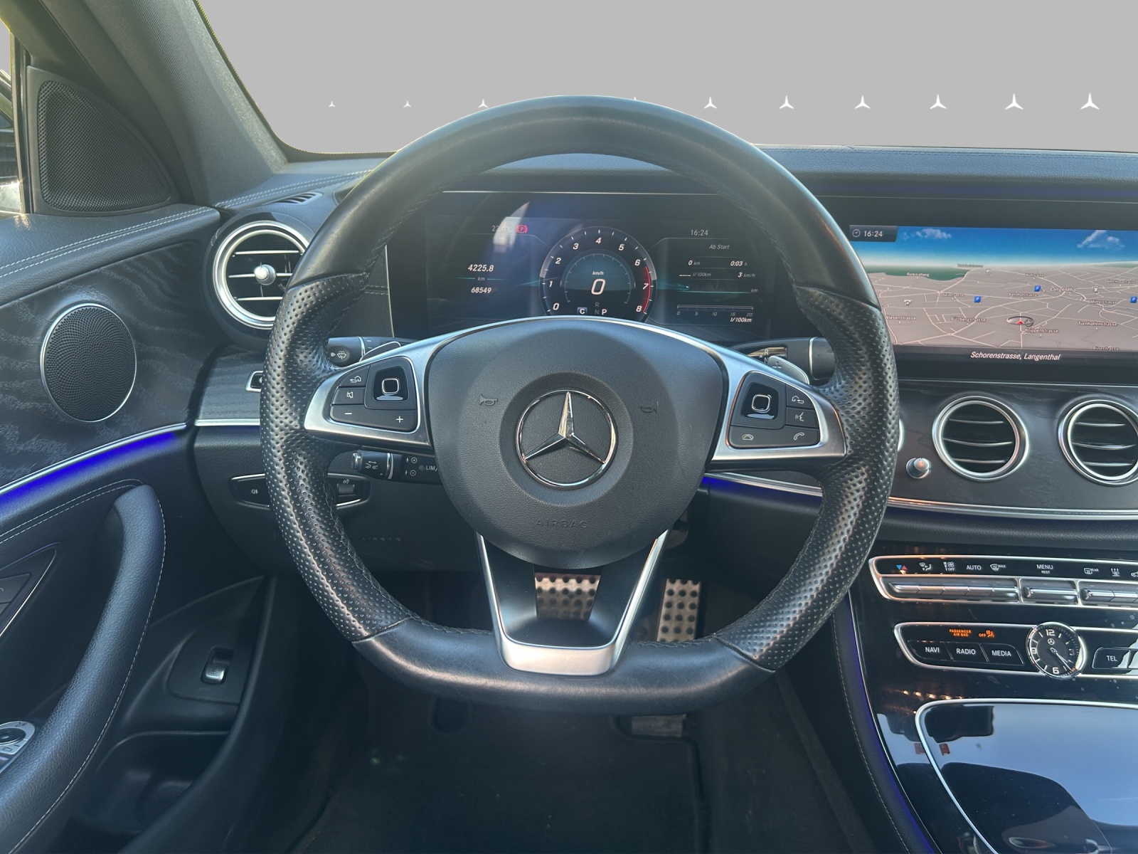 MERCEDES-BENZ E 400 AMG Line 4 Matic 9G-Tronic - 13