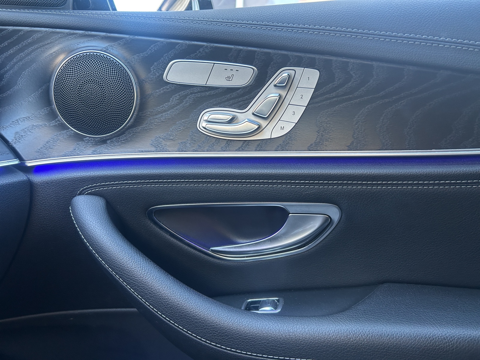 MERCEDES-BENZ E 400 AMG Line 4 Matic 9G-Tronic - 16