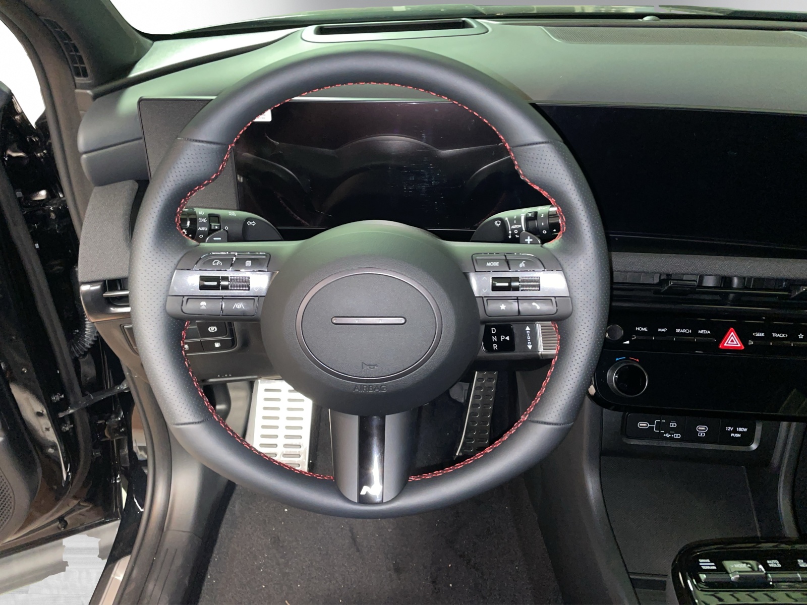 HYUNDAI Tucson N-Line LUX 1.6 T-GDi PHEV 186kW 253PS 4WD - 9