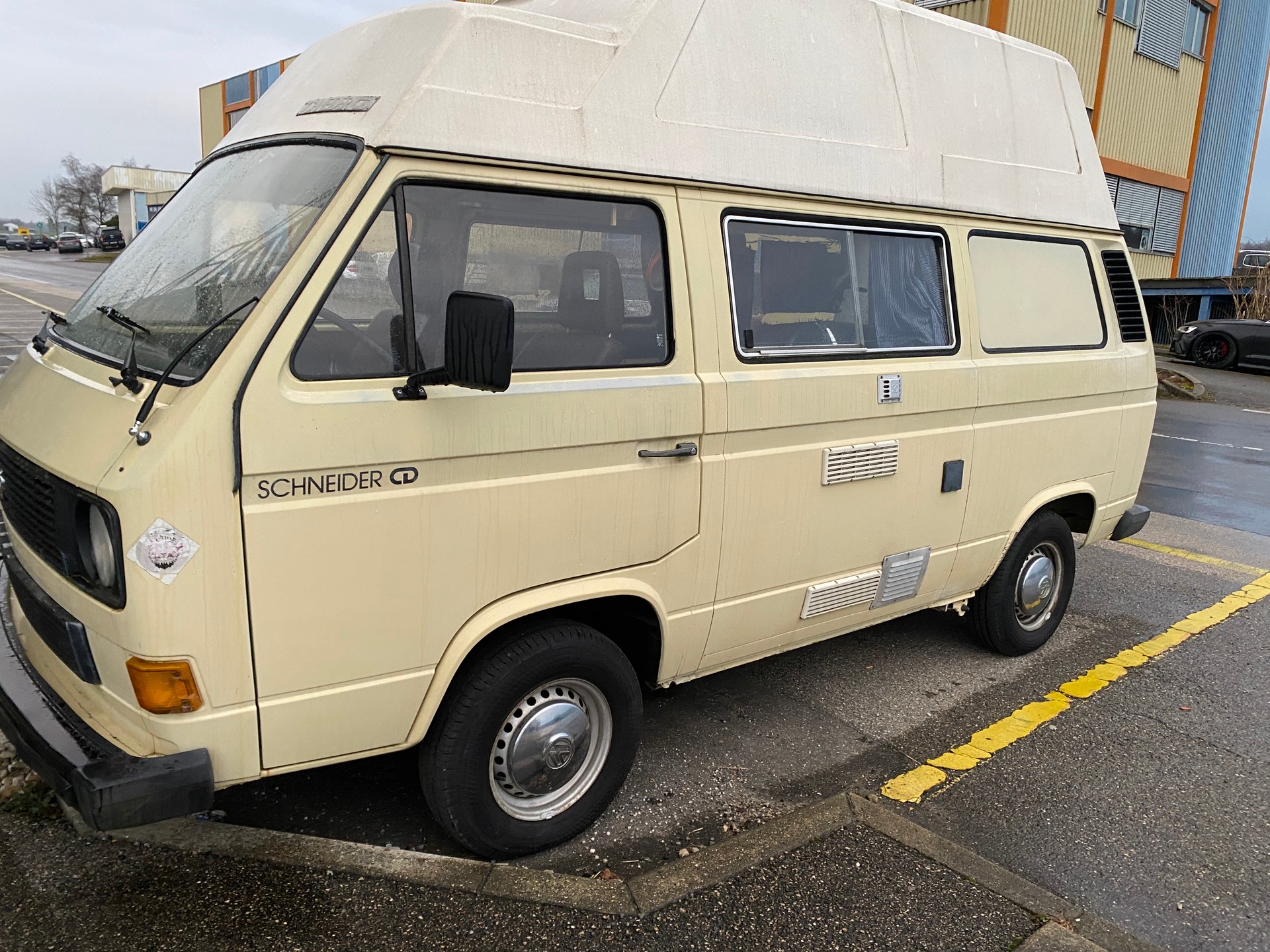 VW T2A 2.0 Camper aménagé - Toiture haute - Schneider wohnwagen