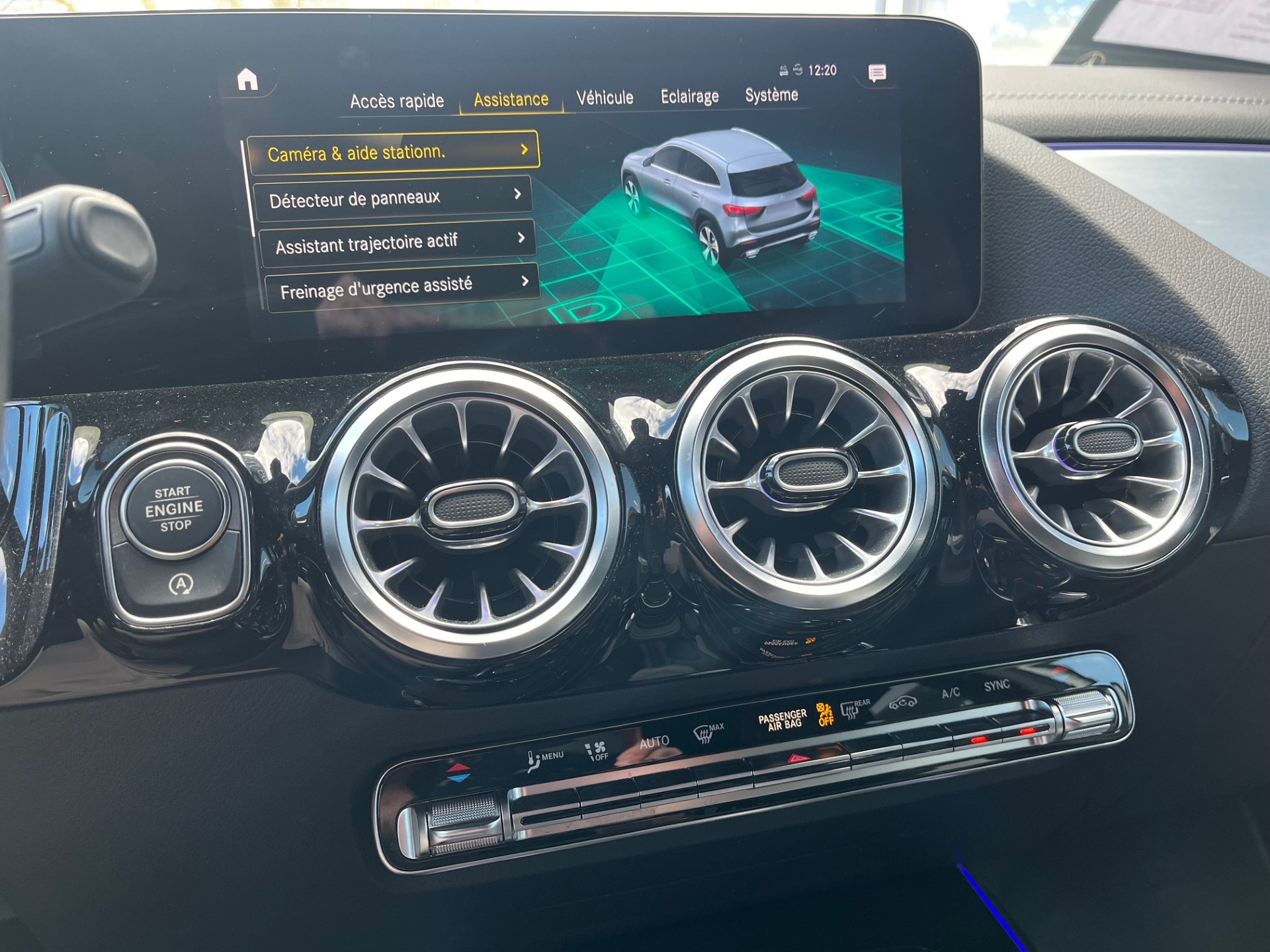 MERCEDES-BENZ GLA 200 4Matic AMG Line 8G-DCT - 19