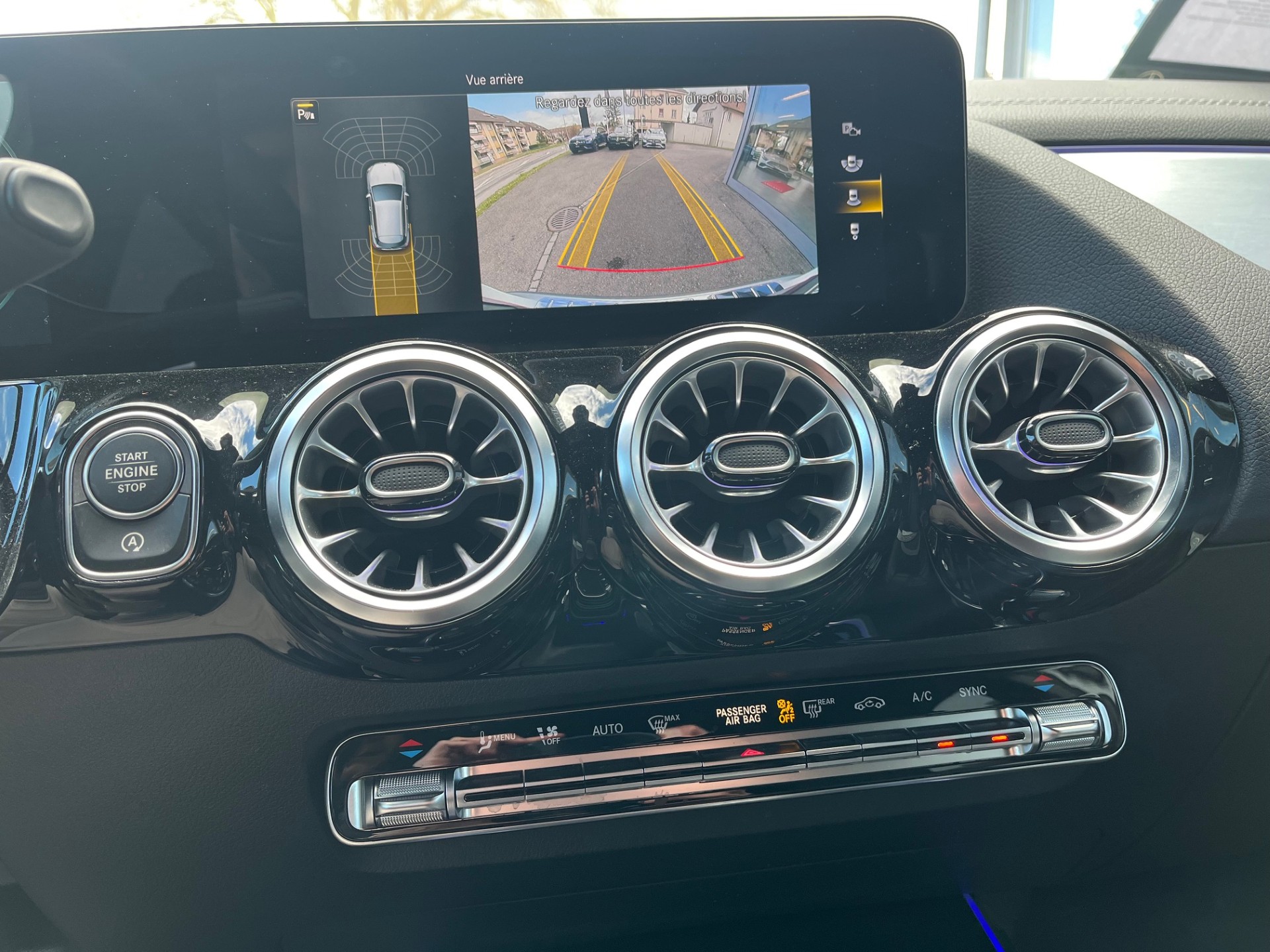 MERCEDES-BENZ GLA 200 4Matic AMG Line 8G-DCT - 16