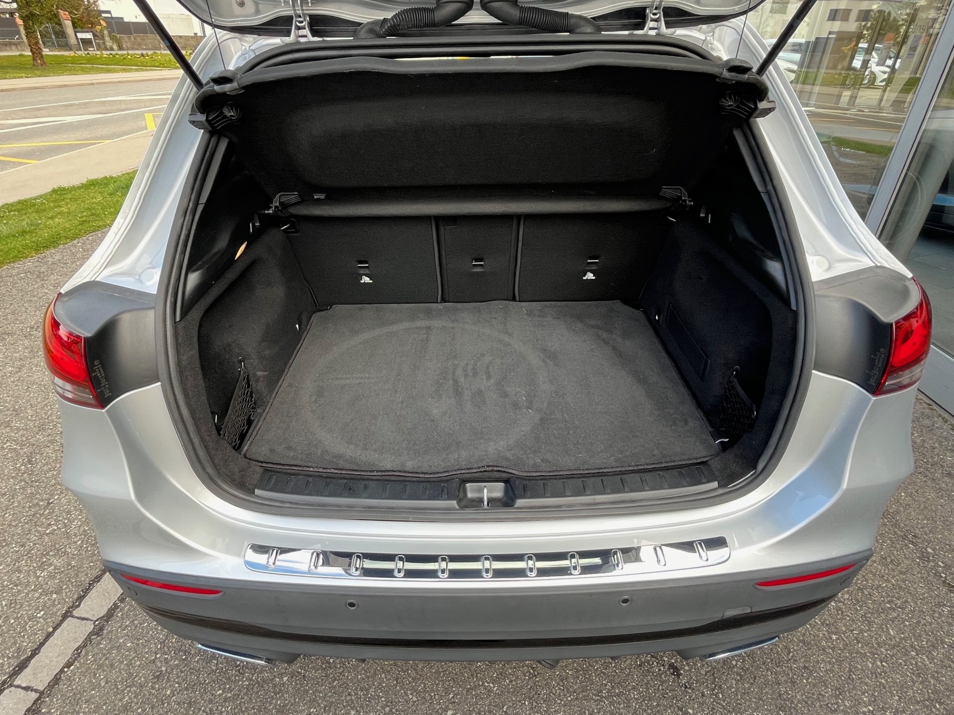 MERCEDES-BENZ GLA 200 4Matic AMG Line 8G-DCT - 12