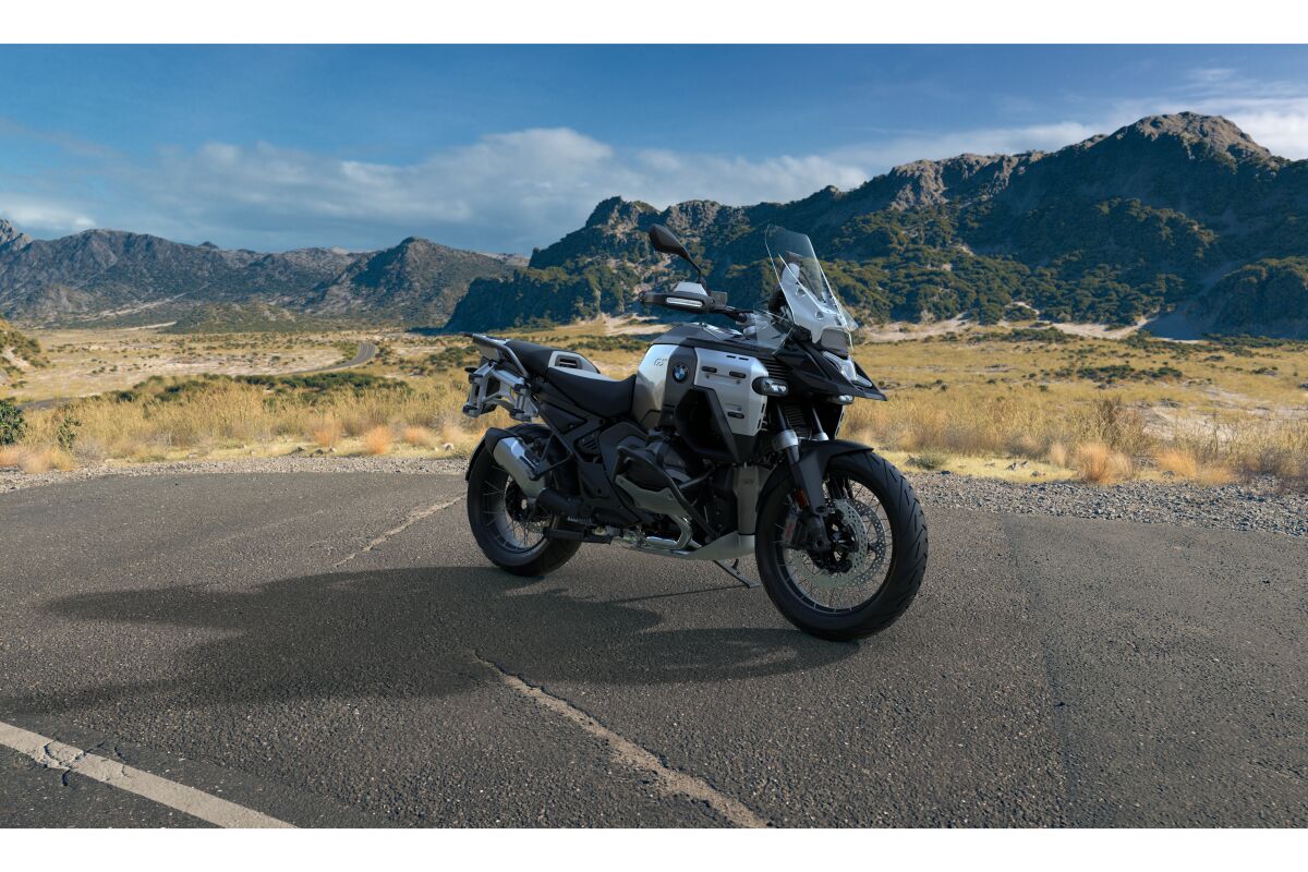 BMW R 1300 GS Adventure “Style Triple Black” – Boxer Deal