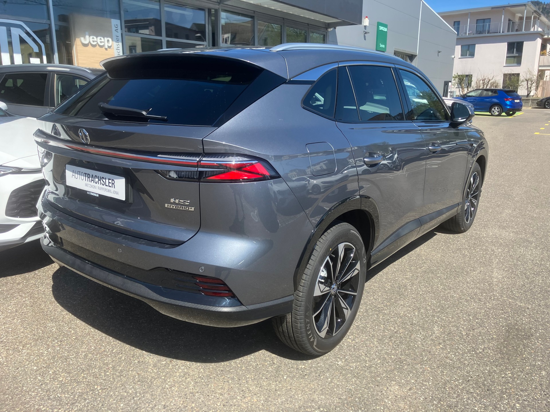 MG HS 1.5 T Hybrid+ Luxury - 3