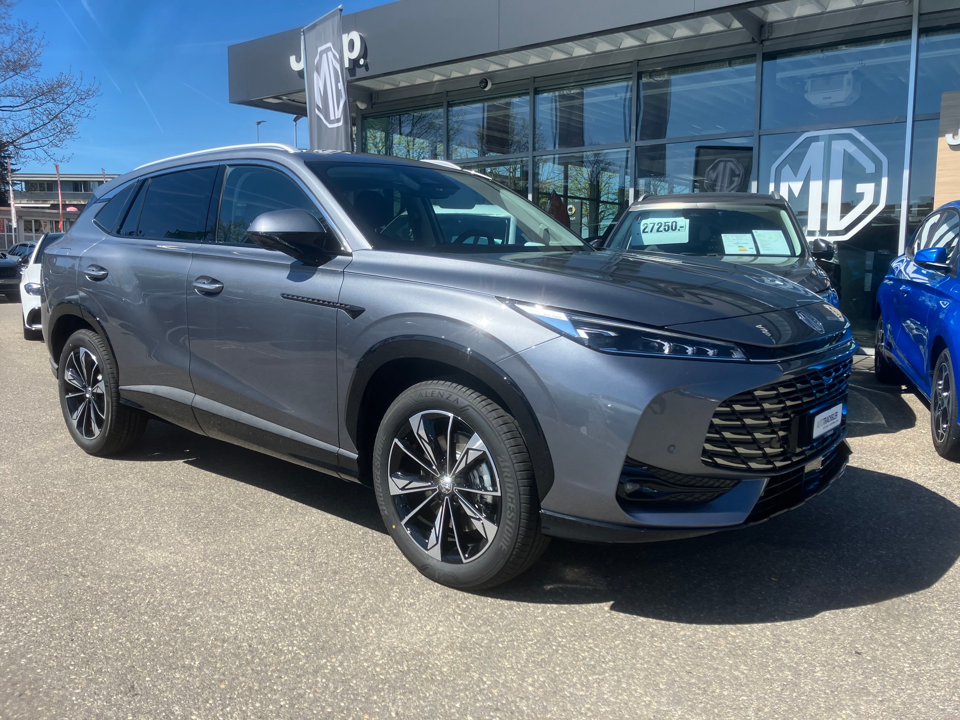 MG HS 1.5 T Hybrid+ Luxury - 2