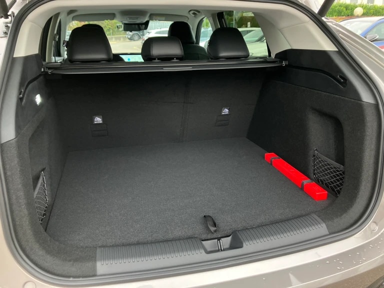 MG HS 1.5 T Hybrid+ Luxury - 5