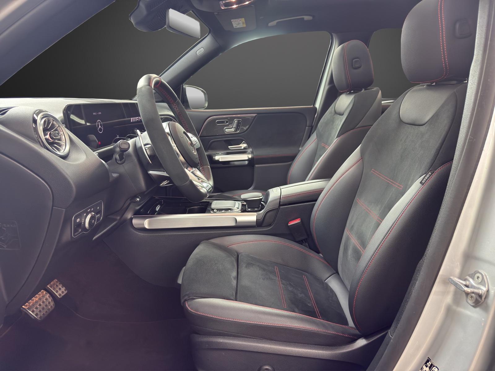 MERCEDES-BENZ GLB AMG 35 4M 8G-Tronic - 10